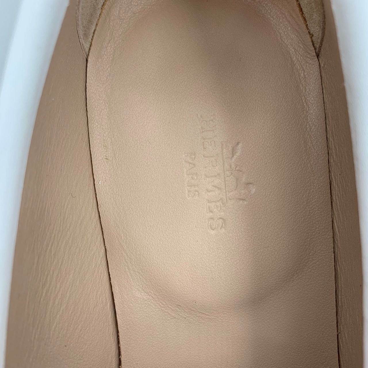 Hermes Hermès Womens Mocassins Royal Leather Flats Size 38 White & Size US 8 / IT 38 - 3 Thumbnail
