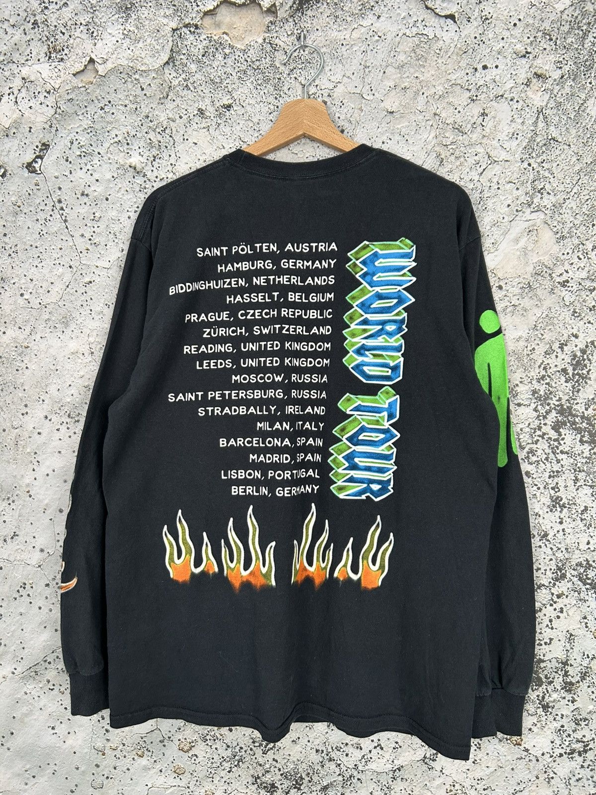 Band Tees Billie Eilish World Tour Rare Longsleeve Streetwear Band Size US L / EU 52-54 / 3 - 2 Thumbnail