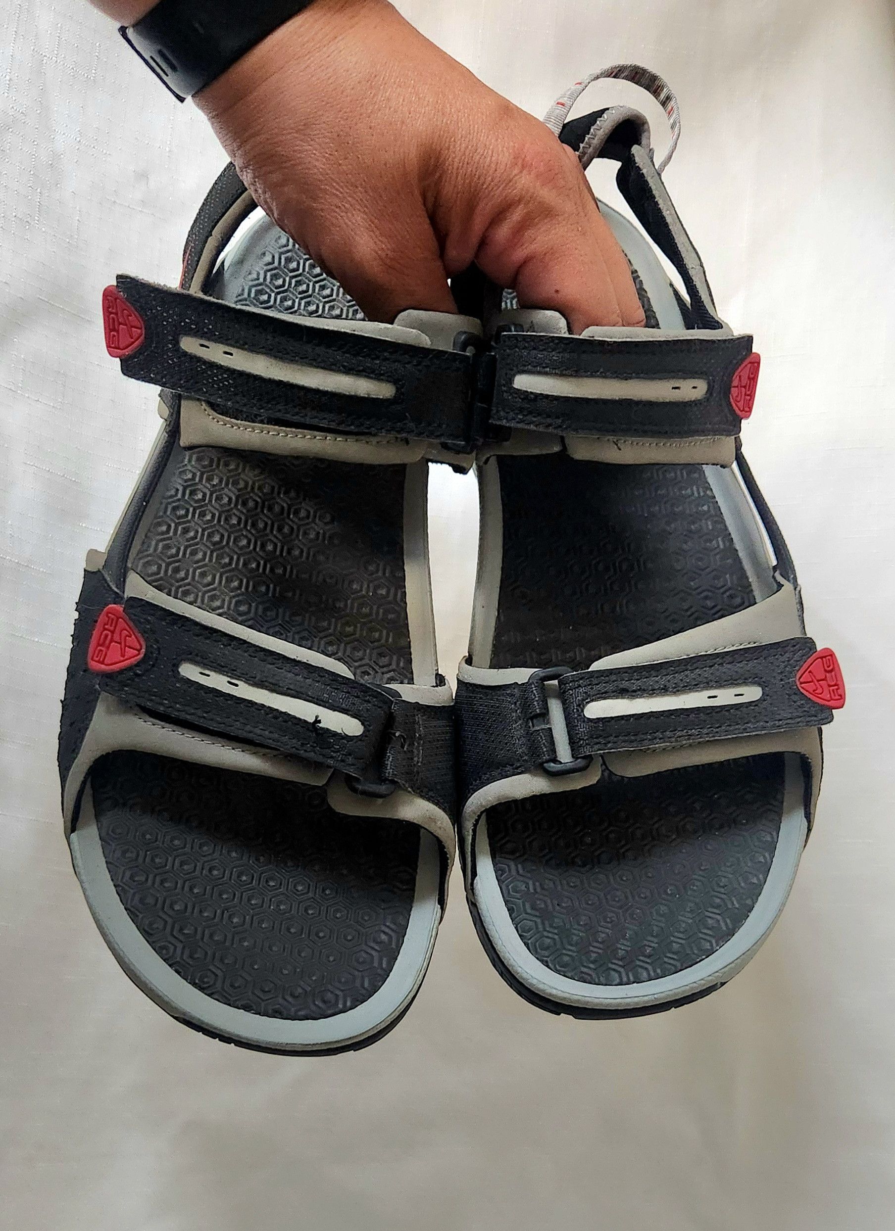 Nike ACG Nike ACG Straprunner Outdoor Hiking Sandals 13 Black Size US 13 / EU 46 - 9 Thumbnail