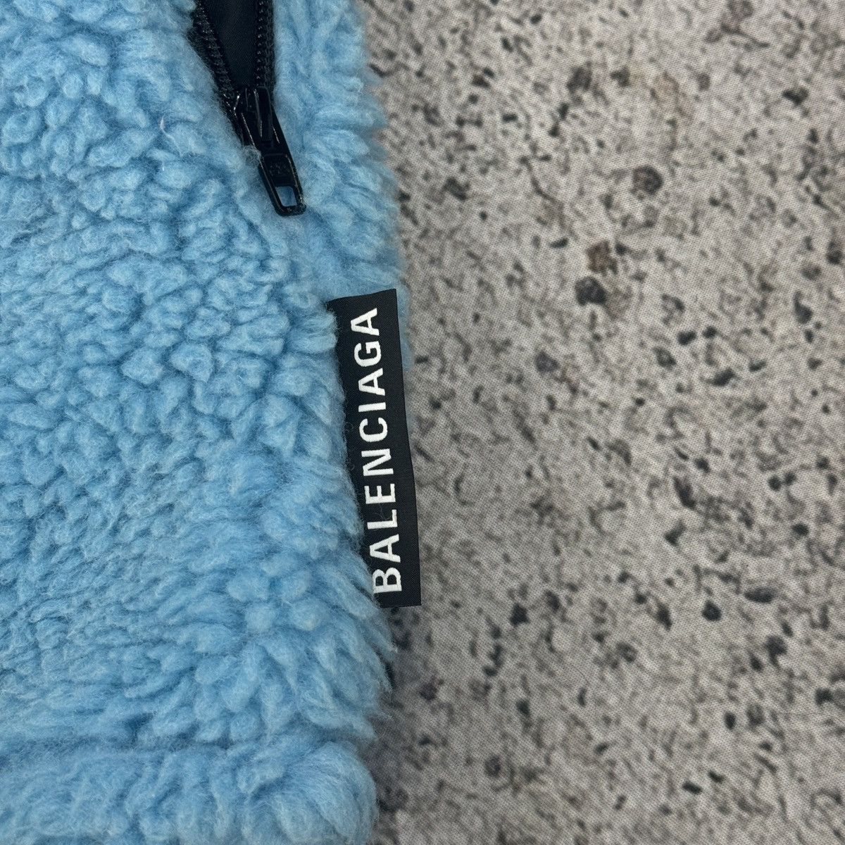 Balenciaga Balenciaga Oversized Baby Blue Teddy Fleece Size US XXL / EU 58 / 5 - 7 Thumbnail
