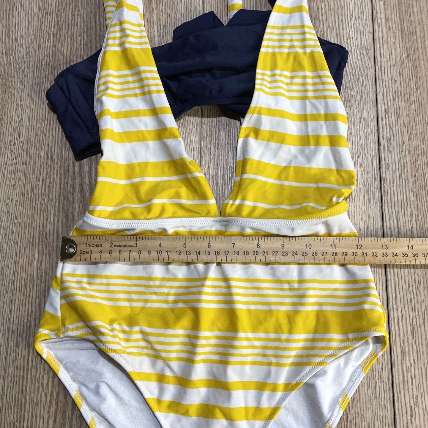 American Eagle Outfitters VINTAGE American Eagle Women's Striped One-Piece Swimsuit S Yellow Full Coverage Racerback Layered Size ONE SIZE - 3 Thumbnail