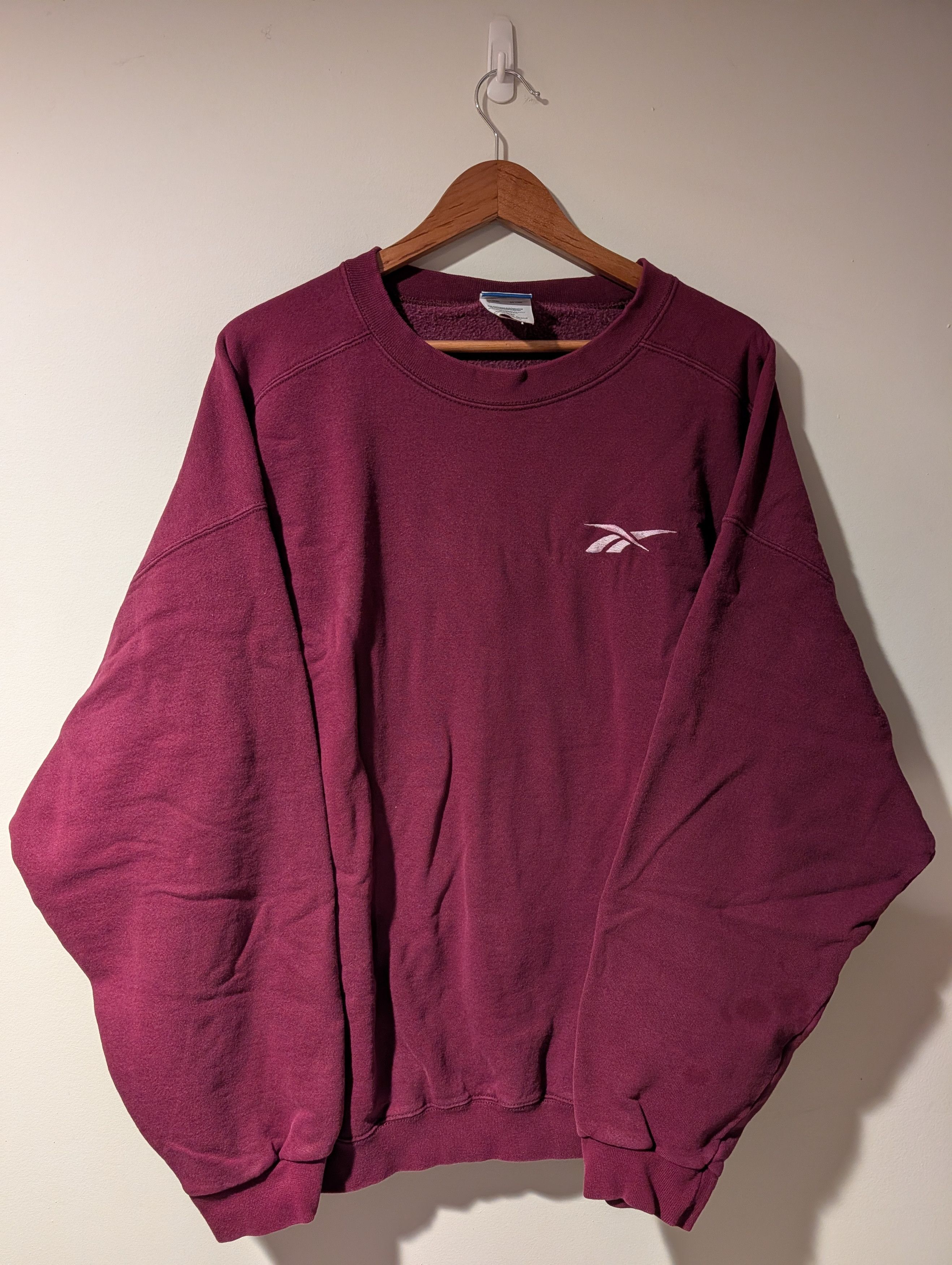 Reebok Vintage Reebok Crewneck Sweatshirt XL USA Baggy 90s Size US XL / EU 56 / 4 - 1 Thumbnail