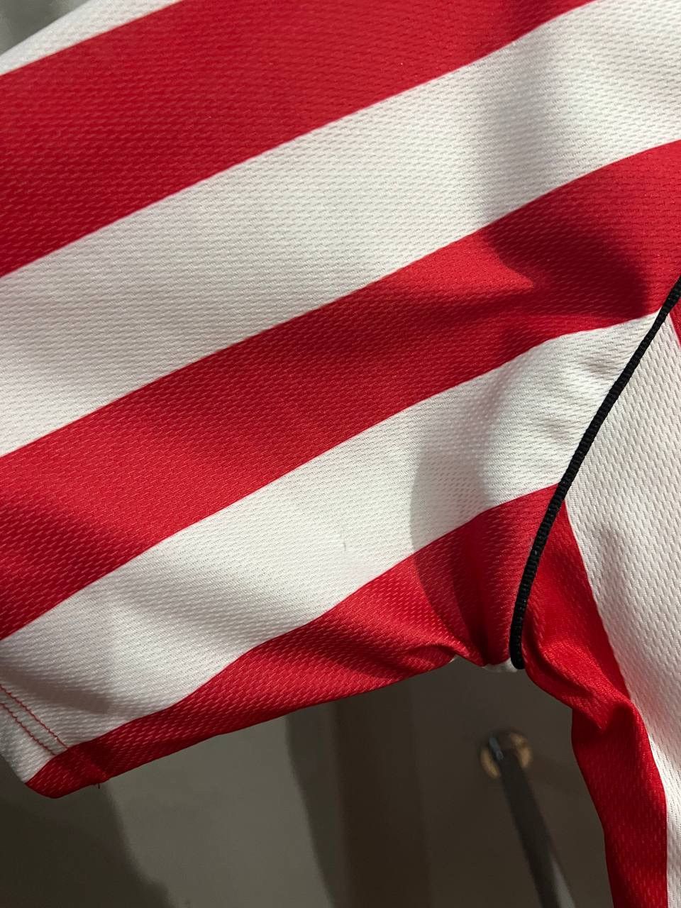 Vintage 1996/98 ALTRINCHAM FC HOME SOCCER JERSEY FOOTBALL SHIRT XL Size US XL / EU 56 / 4 - 17 Thumbnail