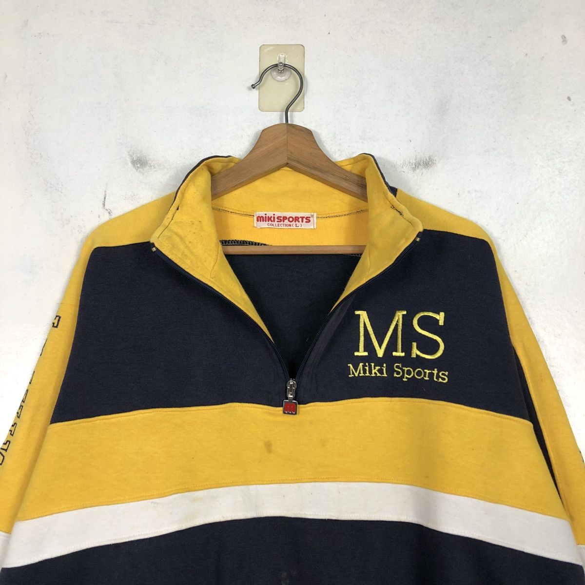 Japanese Brand 📌Half Zipper Sweatshirt Miki Sports Big Logo Size US L / EU 52-54 / 3 - 11 Thumbnail