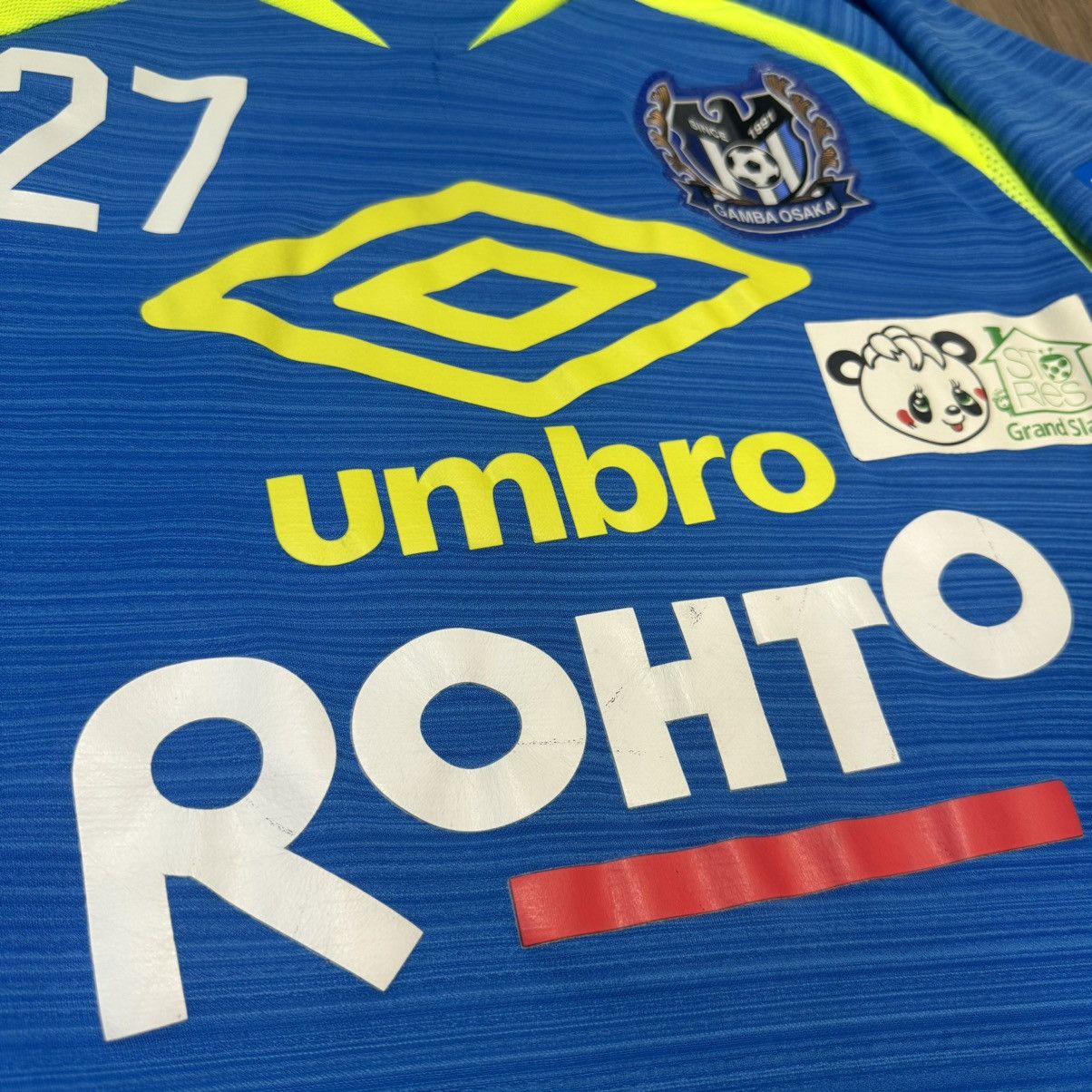 Umbro Osaka Gamba player issued/worn training jersey Size US M / EU 48-50 / 2 - 4 Thumbnail