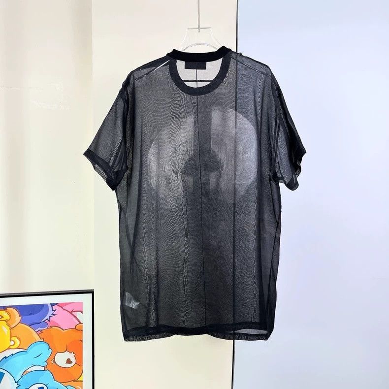 Givenchy Givenchy Short Sleeve Top / Size XS / Xsp36727 Size US XS / EU 42 / 0 - 2 Thumbnail