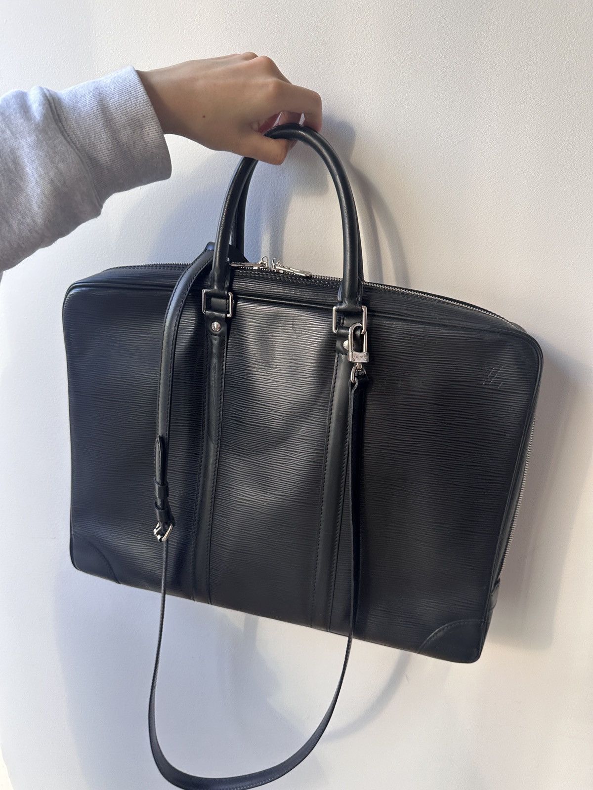 Louis Vuitton Louis Vuitton Epi Leather Porte Documents Voyage Briefcase Size ONE SIZE - 3 Thumbnail