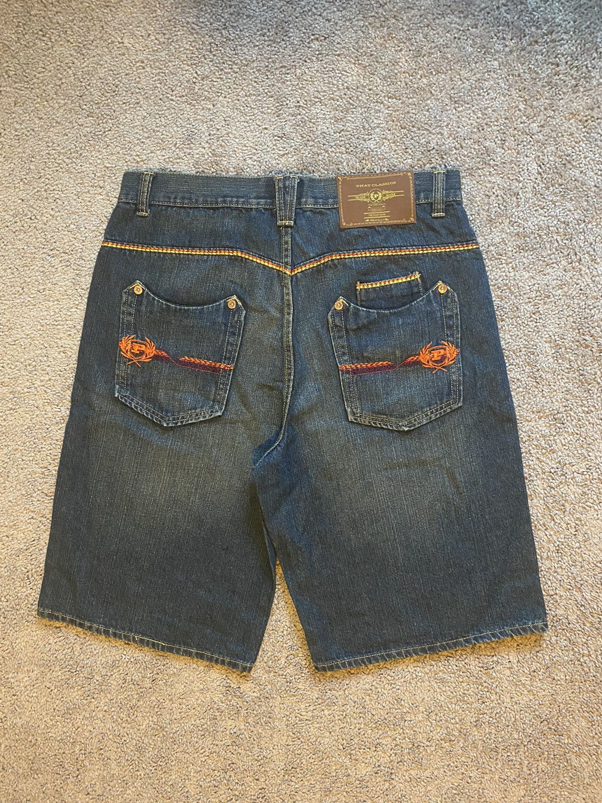 Vintage Vintage Y2K Baggy Phat Farm Jorts Size US 34 / EU 50 - 2 Thumbnail