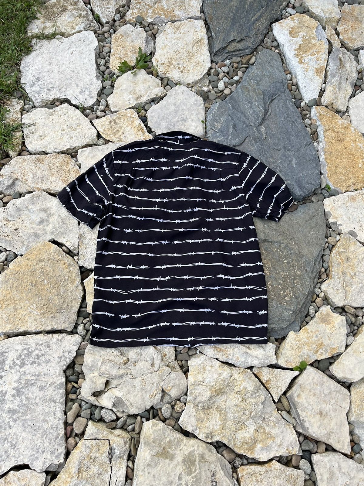 Vans Vans Vault shirt OG barbed wire pocket echidna full print Size US M / EU 48-50 / 2 - 19 Thumbnail