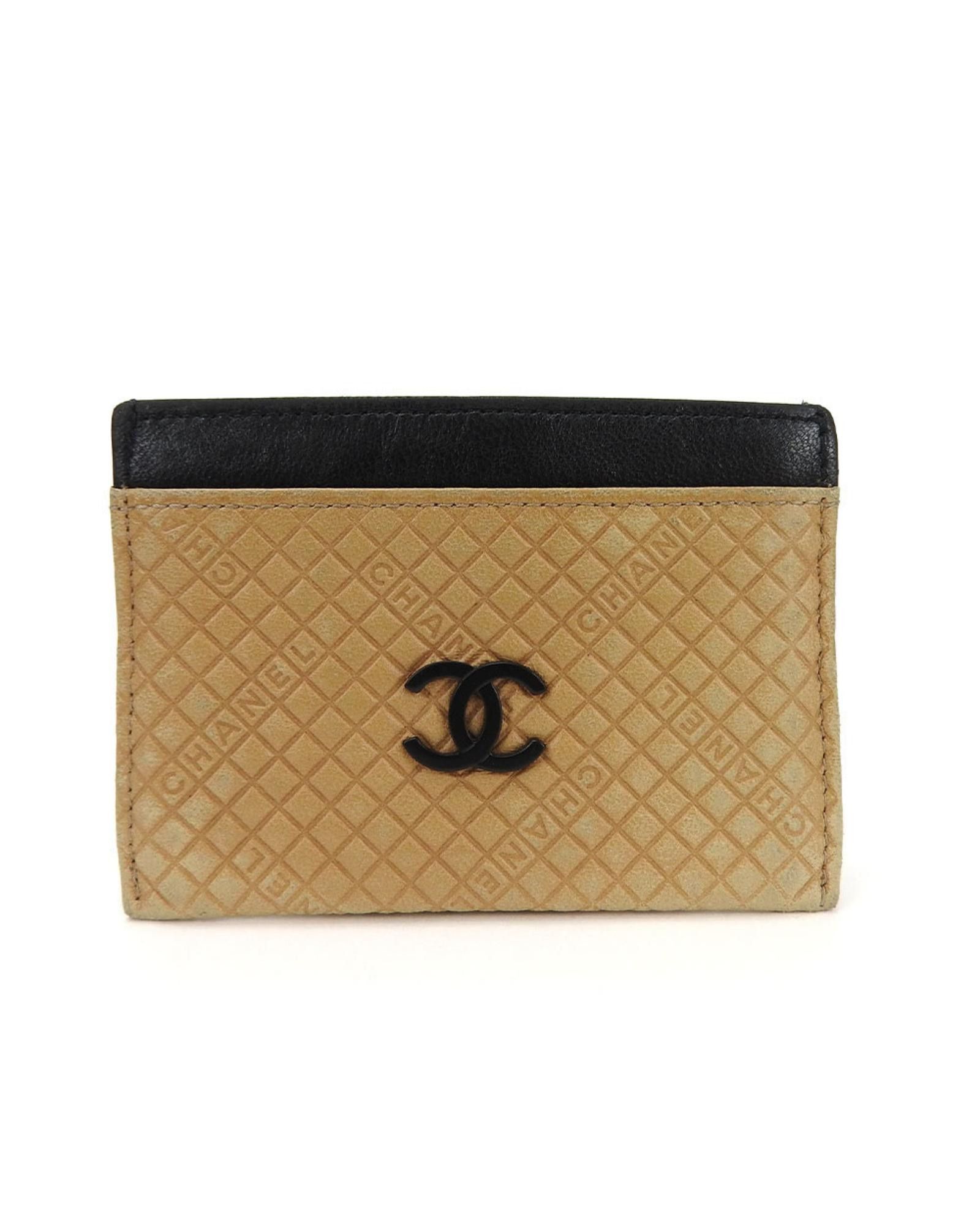 image of Chanel Luxurious Leather Card Case in Brown, Women's