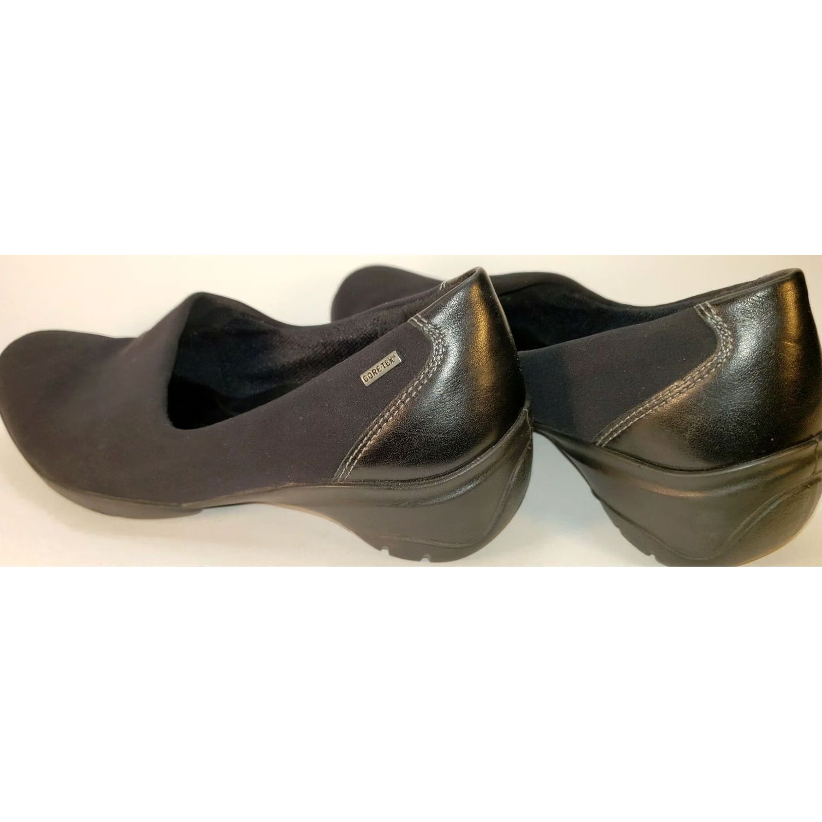 Ecco Ecco Pumps Women's 6.5M Black Neoprene & Leather Gortex Waterproof Pump Size ONE SIZE - 7 Thumbnail