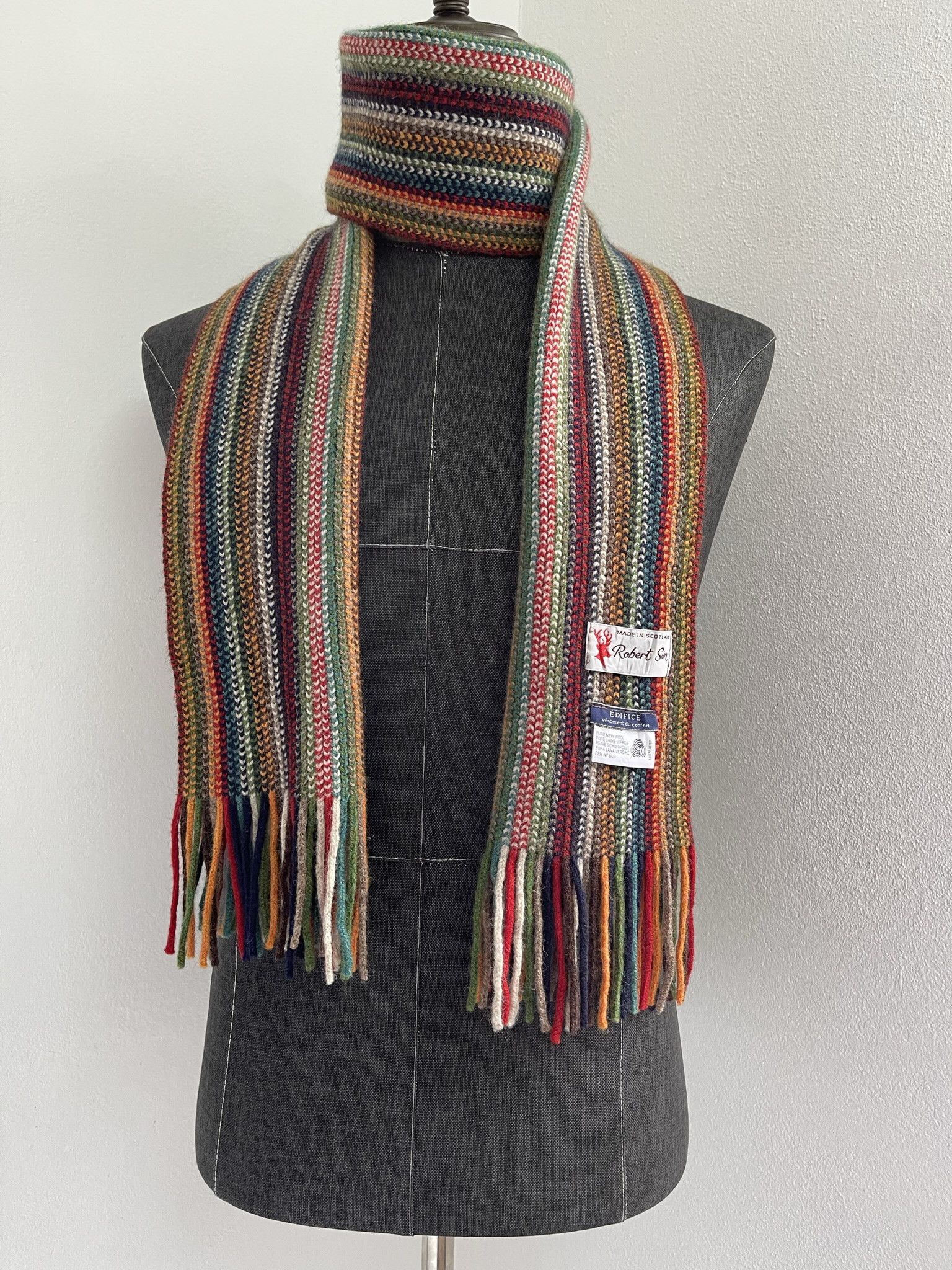 Vintage Vintage Robert Sim Edifice Scarf / Muffler - 6002 Size ONE SIZE - 1 Thumbnail