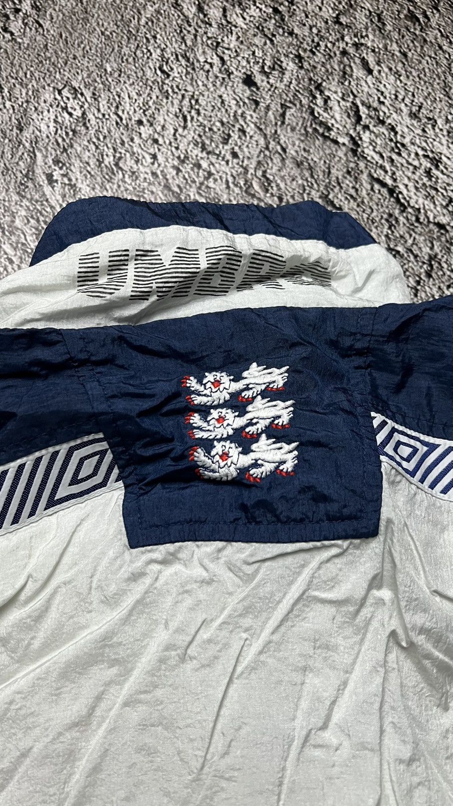 Umbro 1990-1992 England national football team zip track jacket Size US L / EU 52-54 / 3 - 10 Thumbnail