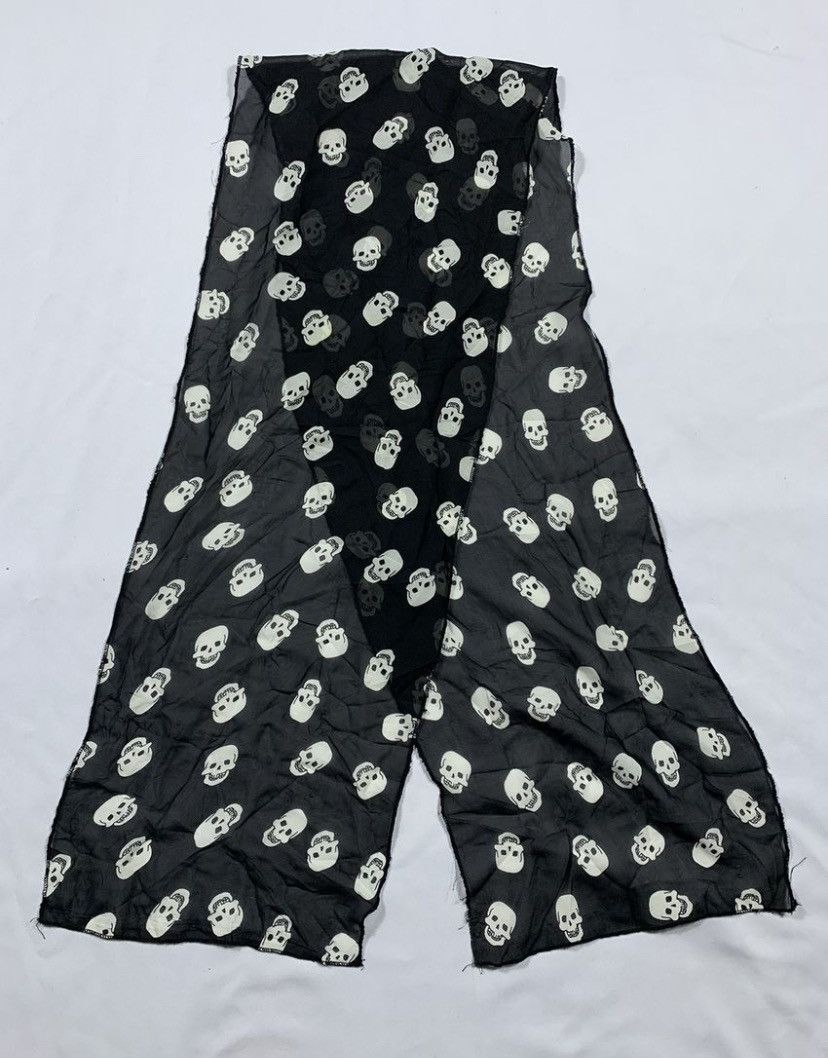 20471120 Japanese Undefined skull Distressed Scarf Size ONE SIZE - 4 Thumbnail