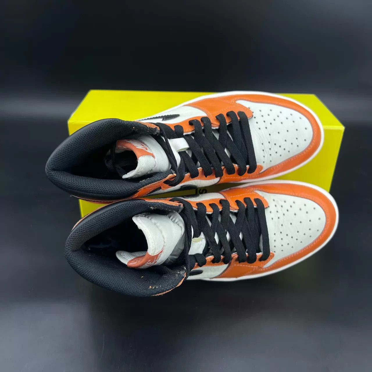 Nike AJ1 White/Orange Cracked 41 OG Box 1Worn Size US 8 / EU 41 - 3 Thumbnail