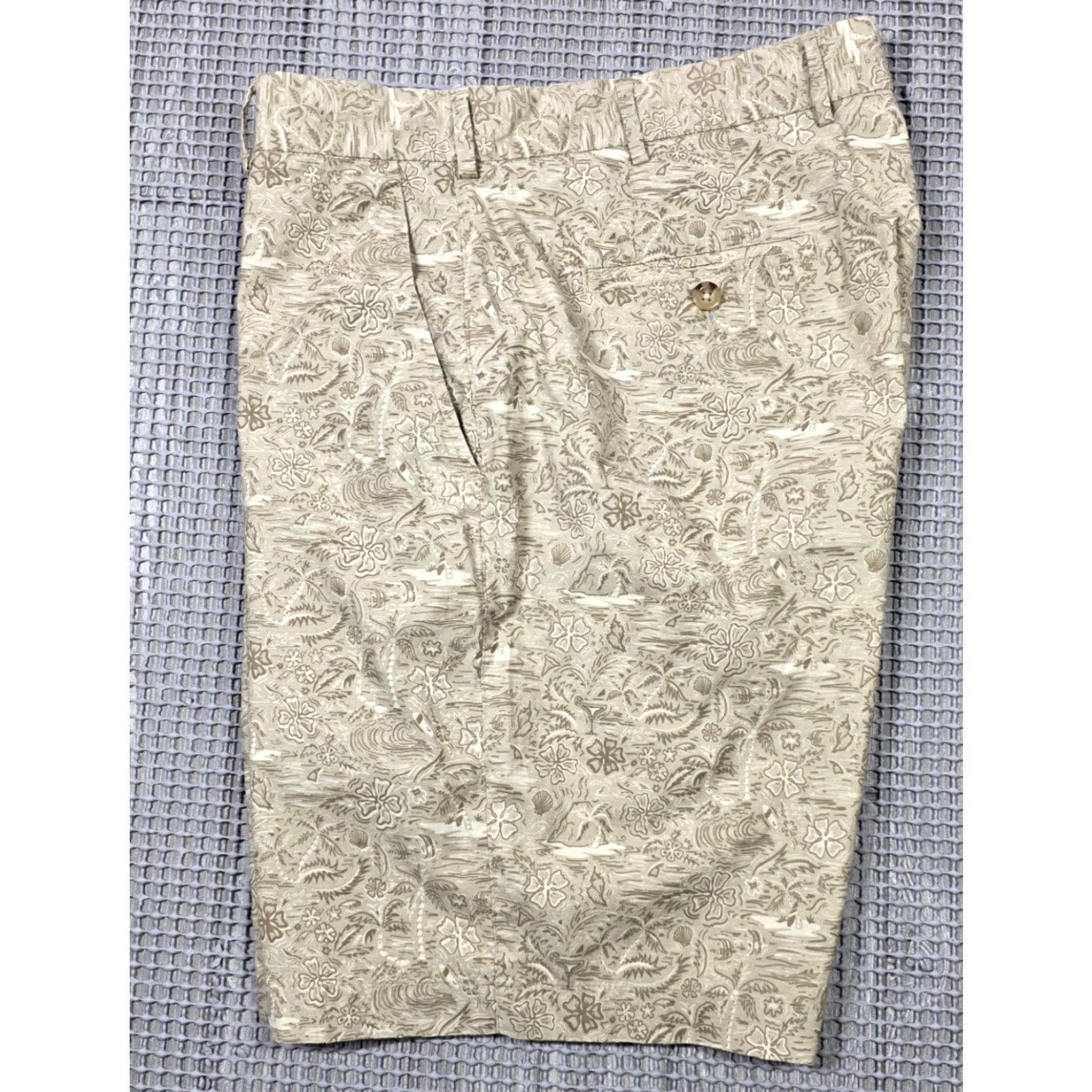 Peter Millar Peter Millar Poplin Shorts Mens 34 Brown Floral Golf Flat Front Chino Paisley Size US 34 / EU 50 - 2 Thumbnail