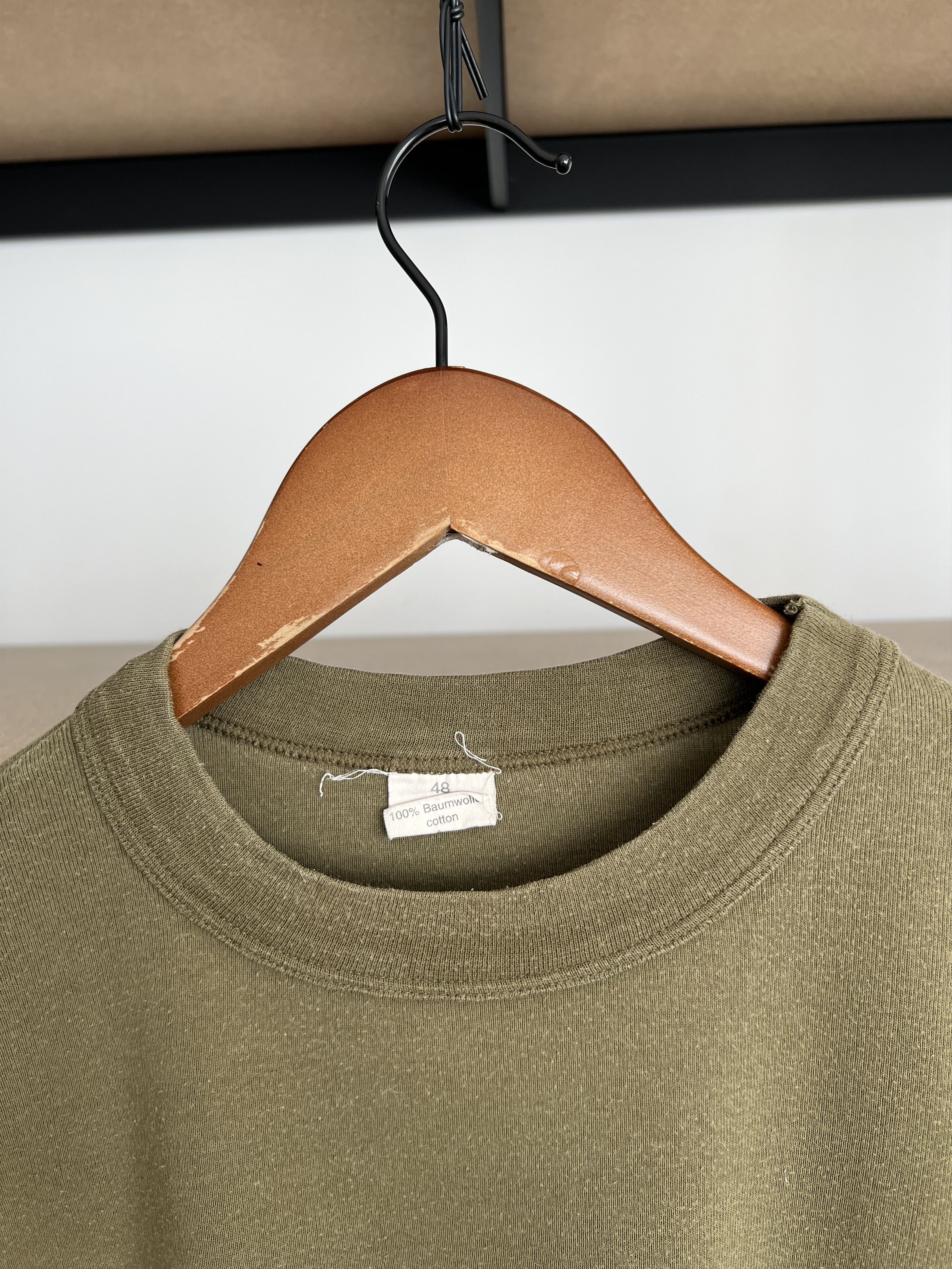 Vintage Vintage Swiss Army Switzerland Suisse Single Stitch T-shirt Size US M / EU 48-50 / 2 - 11 Thumbnail