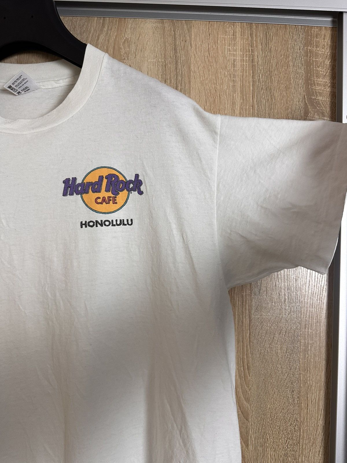Hard Rock Cafe 🔥 Hard Rock Cafe Honolulu Vintage Faded T Shirt USA Rare Size US XL / EU 56 / 4 - 4 Thumbnail