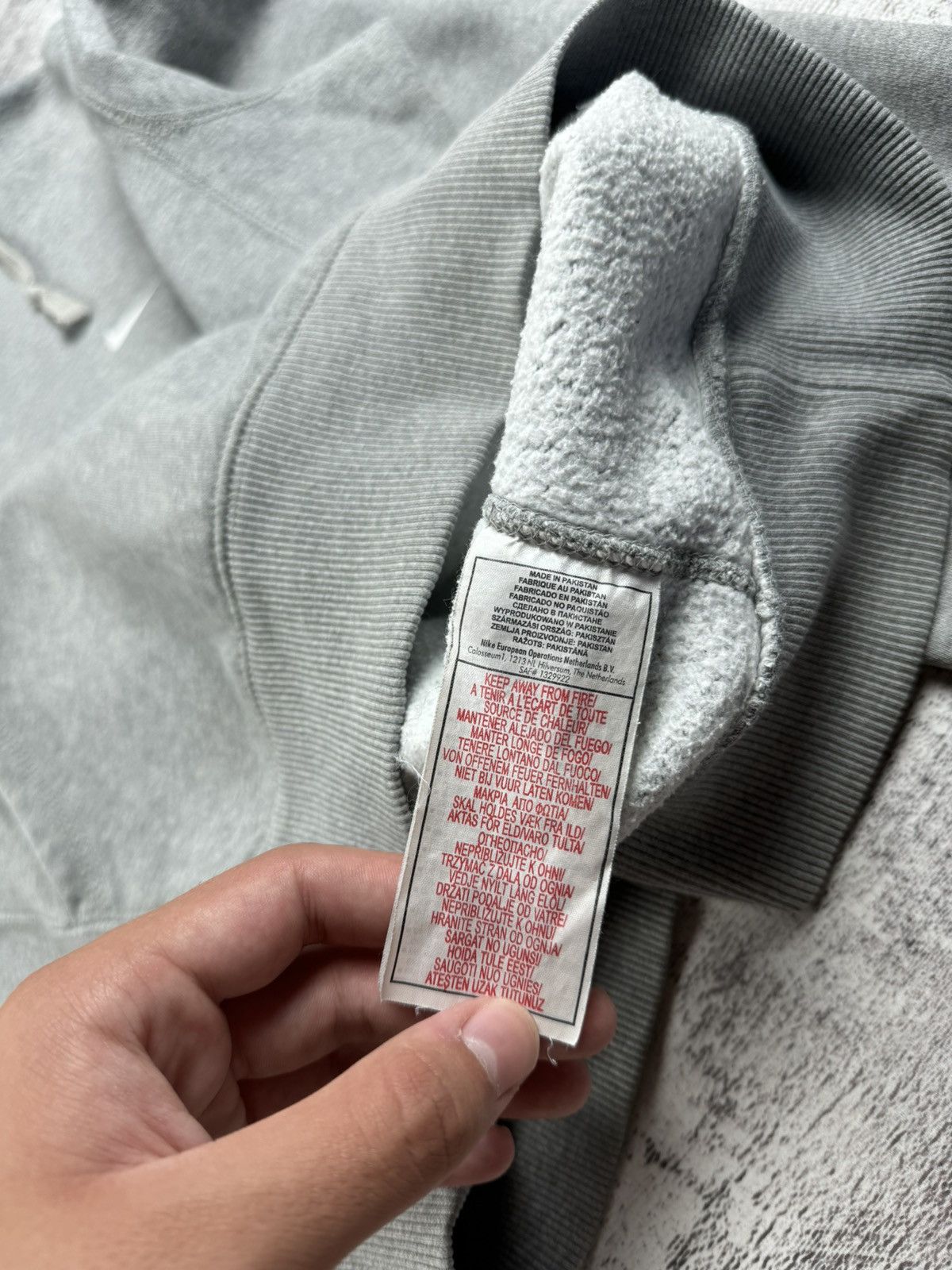 Nike Nike Grey 90S-00S Basic Mini Swoosh Logo Vintage Y2K Hoodie Size US M / EU 48-50 / 2 - 11 Thumbnail