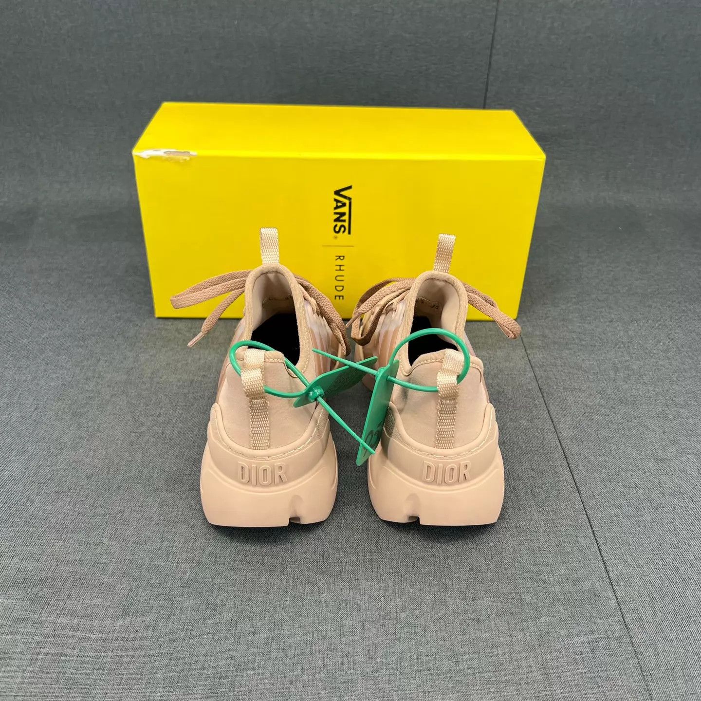 Dior Dior D-Connect Nude 35 Like New (Box & Accs) Size US 4.5 / IT 34.5 - 5 Thumbnail