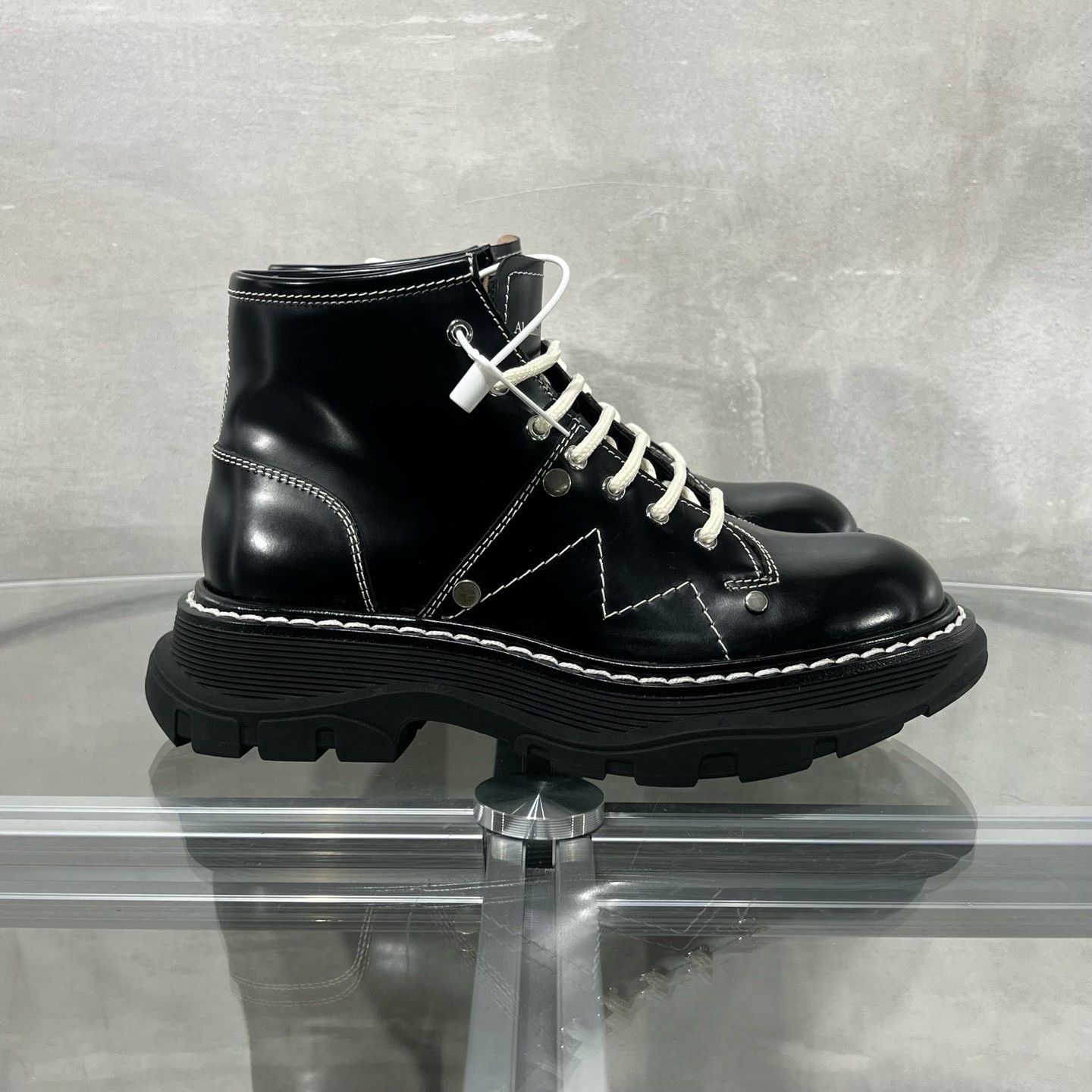 Alexander McQueen ALEXANDER MCQUEEN Tread Black Short Boots| Size US 4.5 / IT 34.5 - 4 Thumbnail