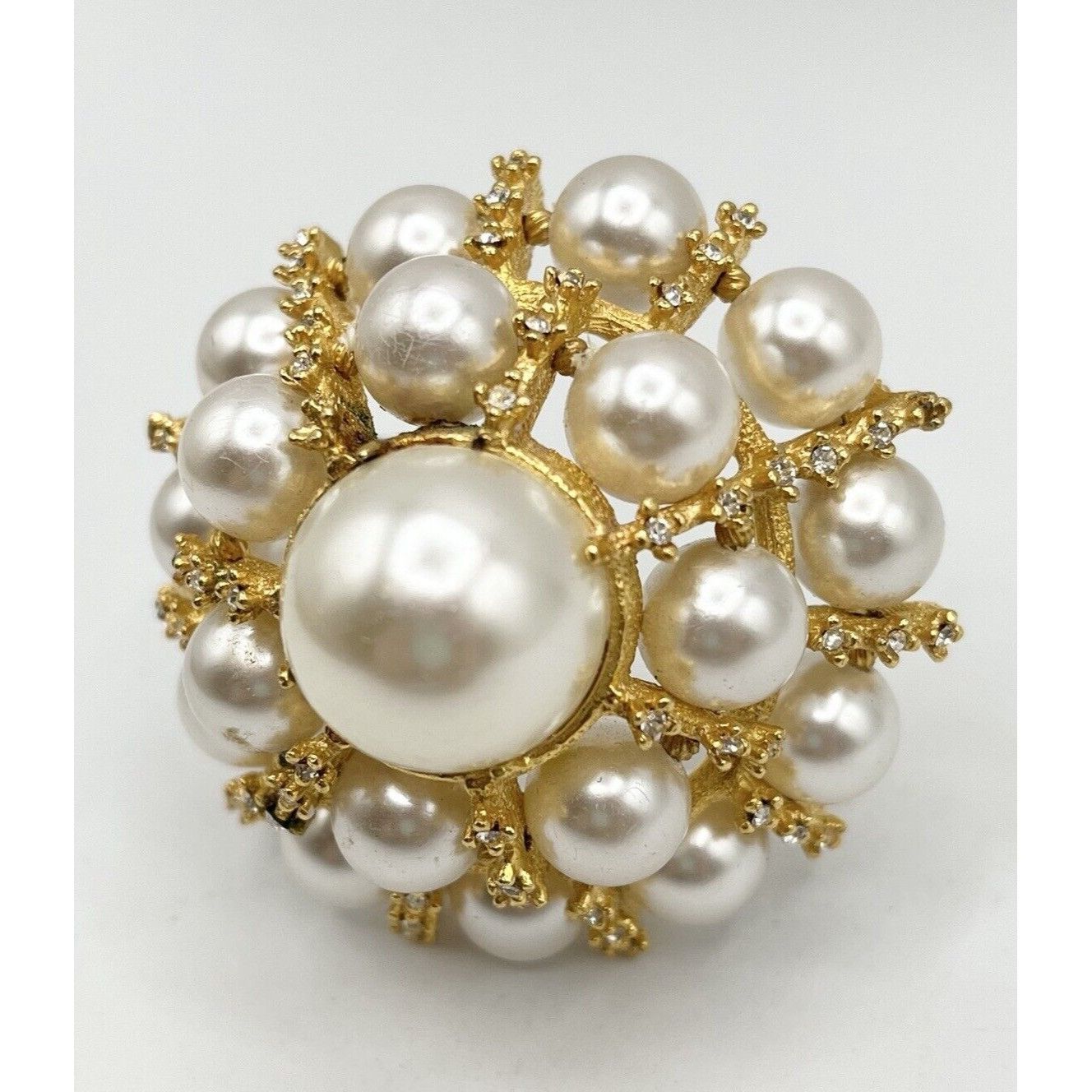 Kenneth Jay Lane KJL Laguna Kenneth Jay Lane Faux Pearl Cluster Gold Brooch P Size ONE SIZE - 3 Thumbnail