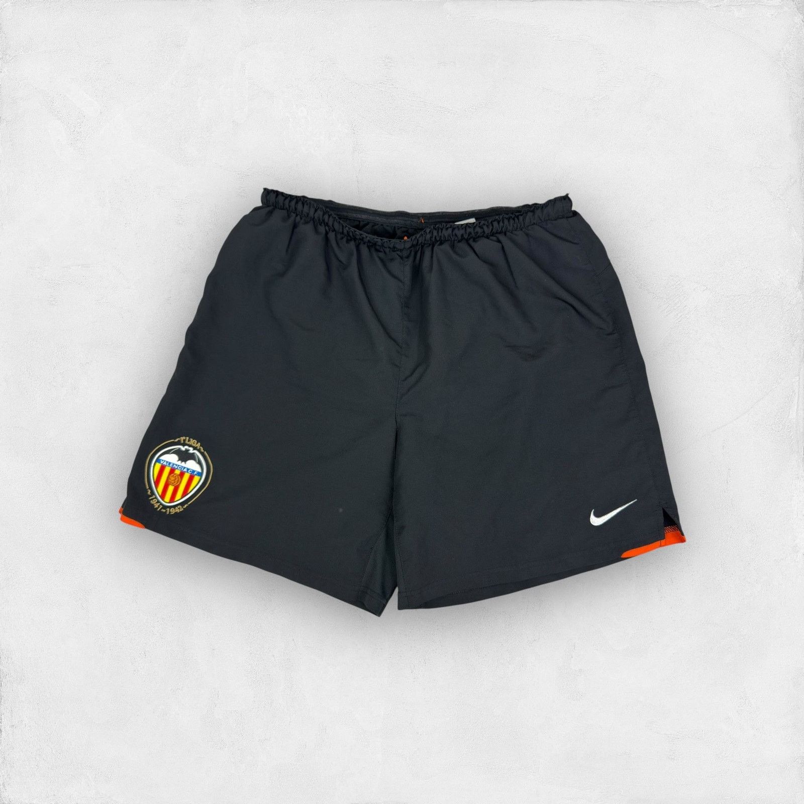 Nike Nike Mens Black Drawstring Waist Valencia CF Shorts Large Size US L / EU 52-54 / 3 - 1 Thumbnail