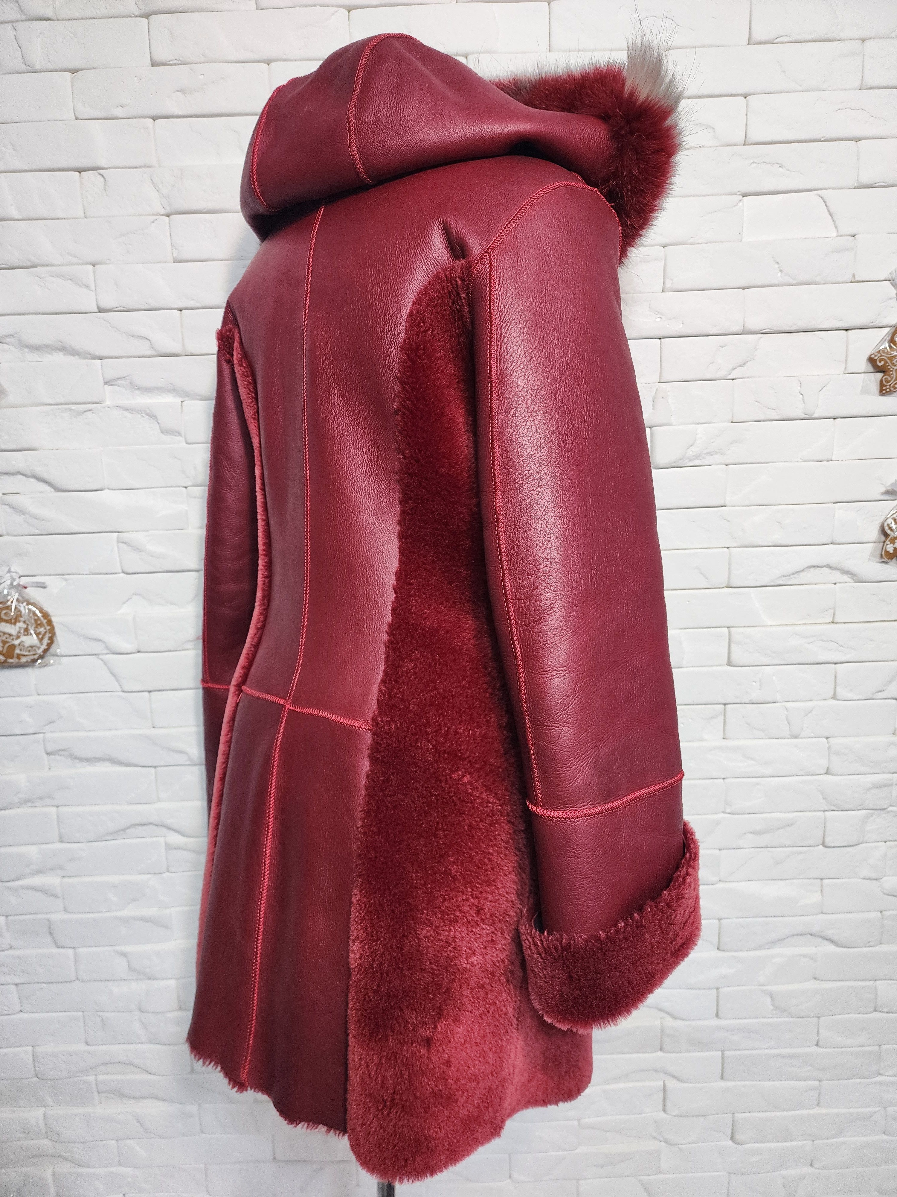 Furla Red Women's Sheepskin Coat: Genuine Fur Winter Hooded Jacket Size S / US 4 / IT 40 - 5 Thumbnail