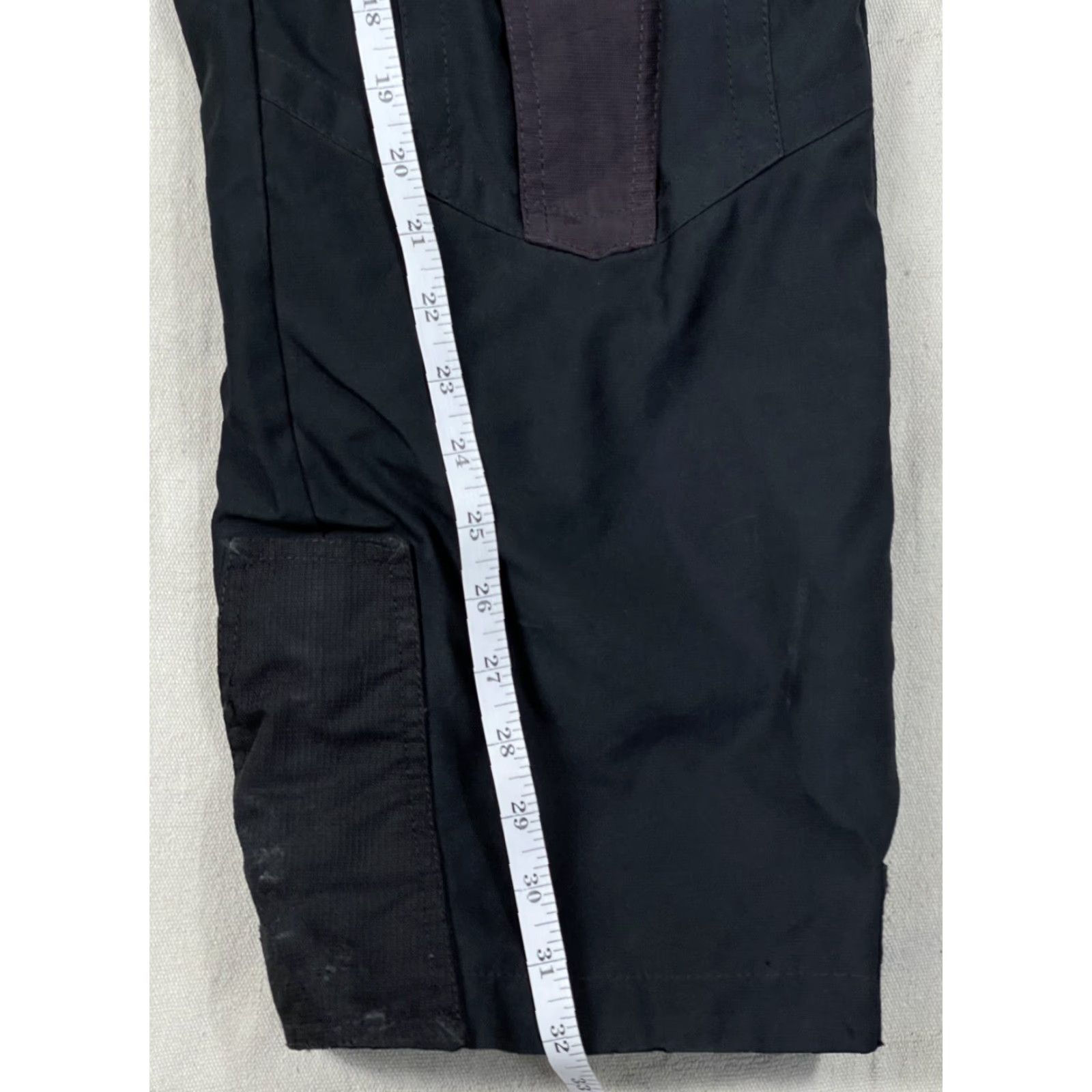 Spyder VINTAGE Spyder Ski Pants Bibs Snowboard Mens Black Size M Water Resistant Zip Pockets Size US 31 - 7 Thumbnail
