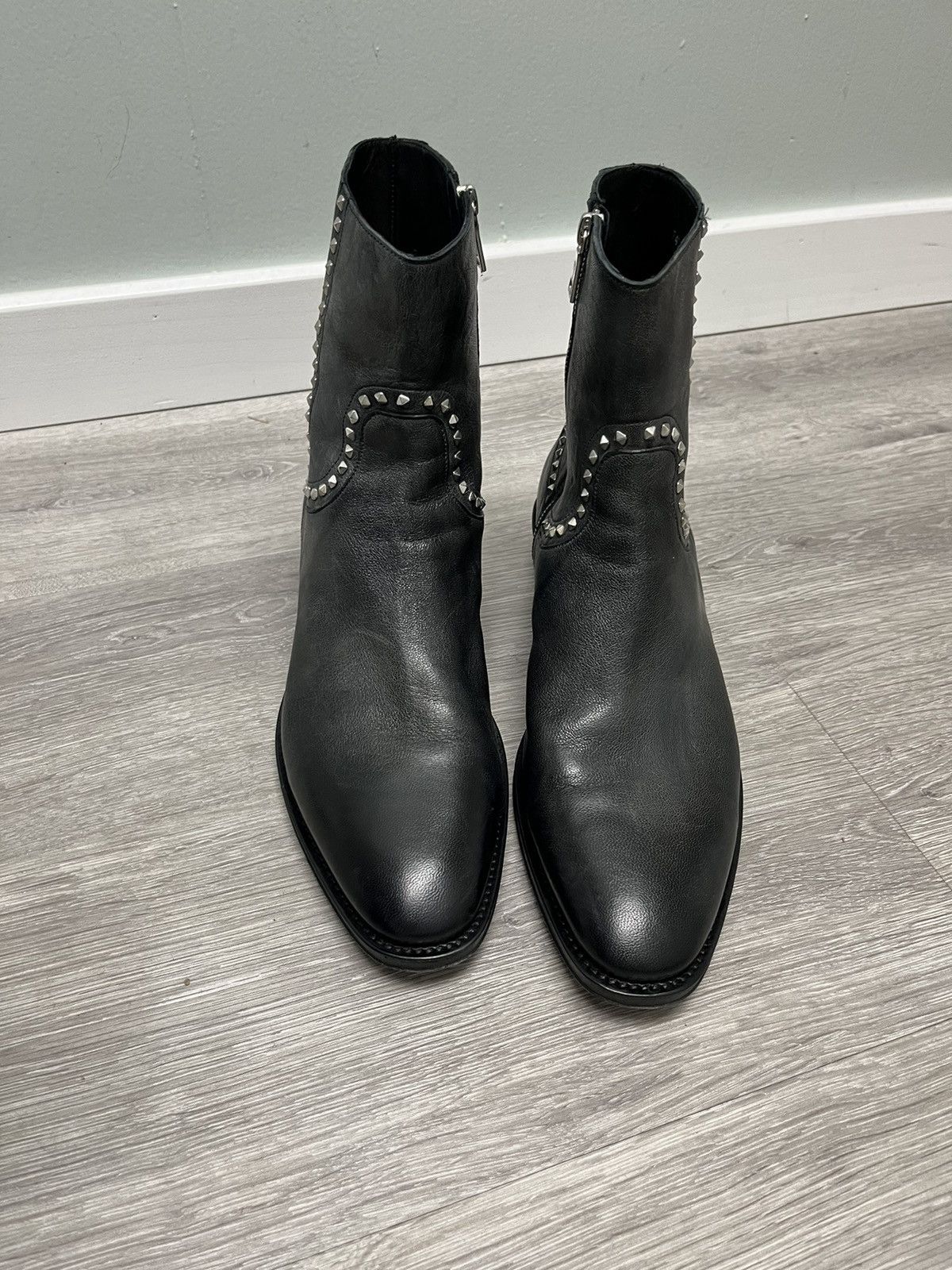 John Varvatos Ludlow studded boot. 10 Size US 10 / EU 43 - 15 Thumbnail