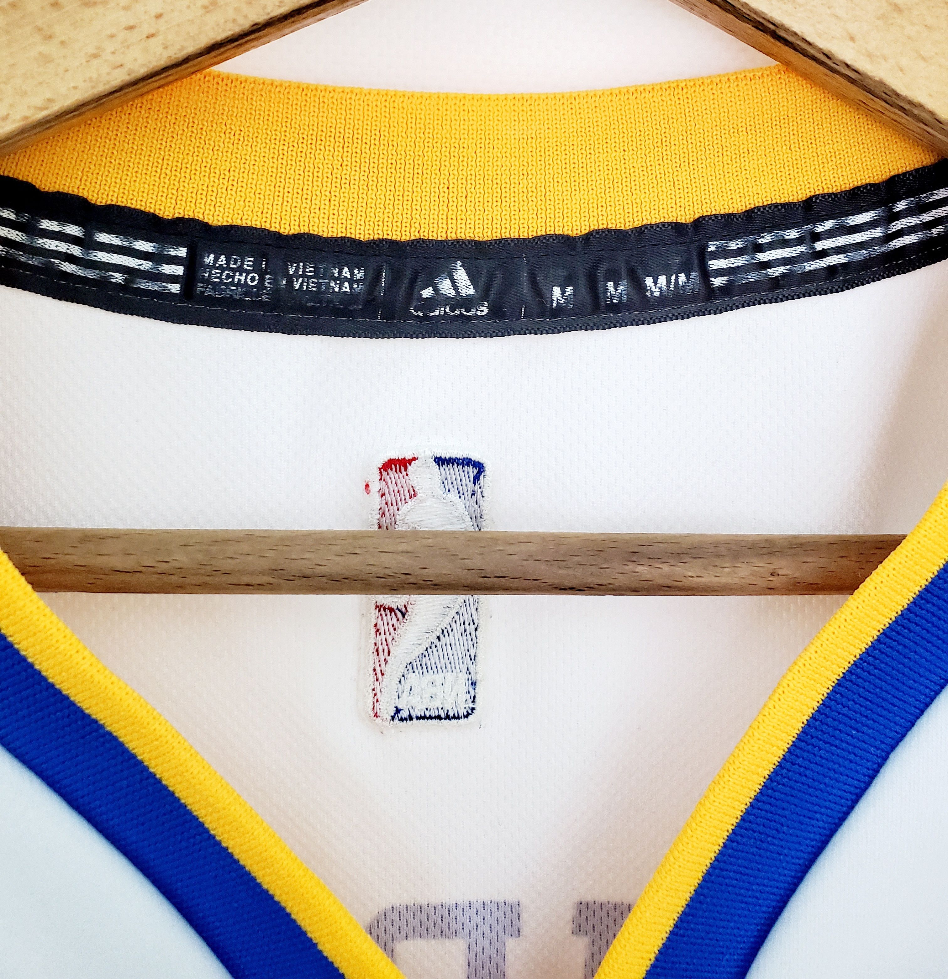 Adidas Stephen Curry Golden State Warriors NBA Adidas jersey M Size US M / EU 48-50 / 2 - 4 Thumbnail