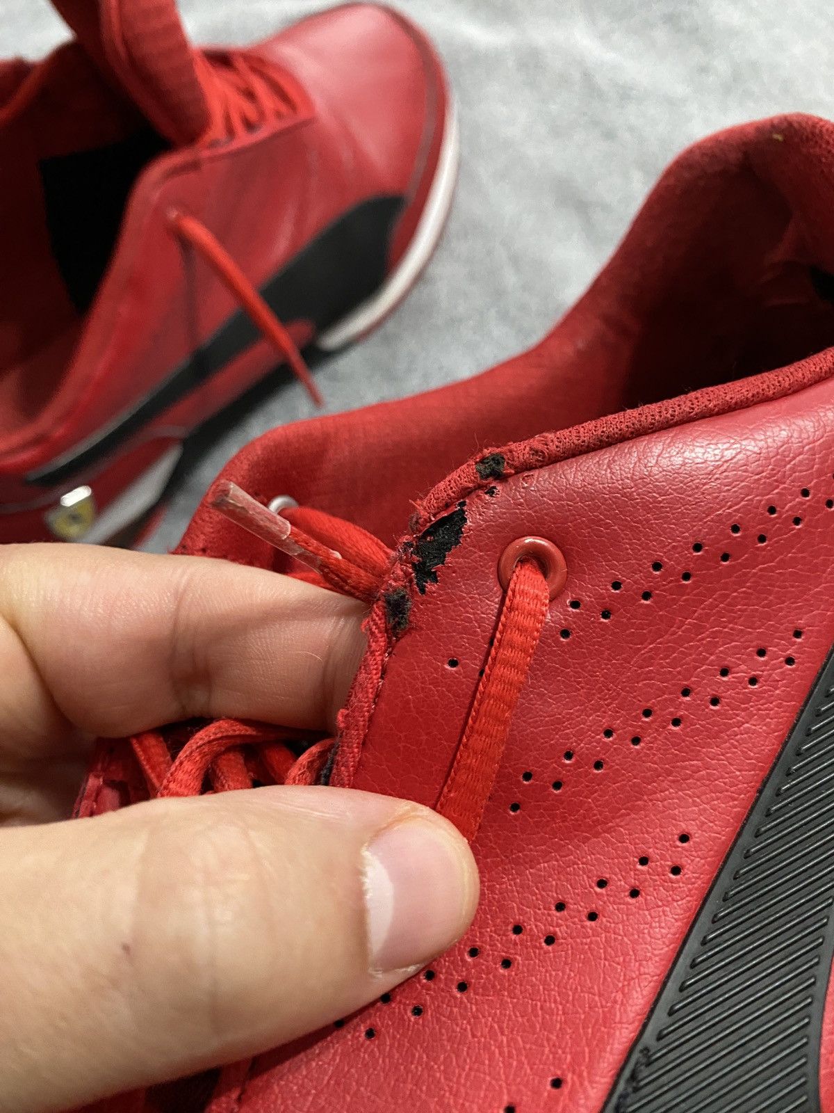 Ferrari × Puma Vintage Puma Ferrari leather sneakers Y2K style Size US 9.5 / EU 42-43 - 18 Thumbnail