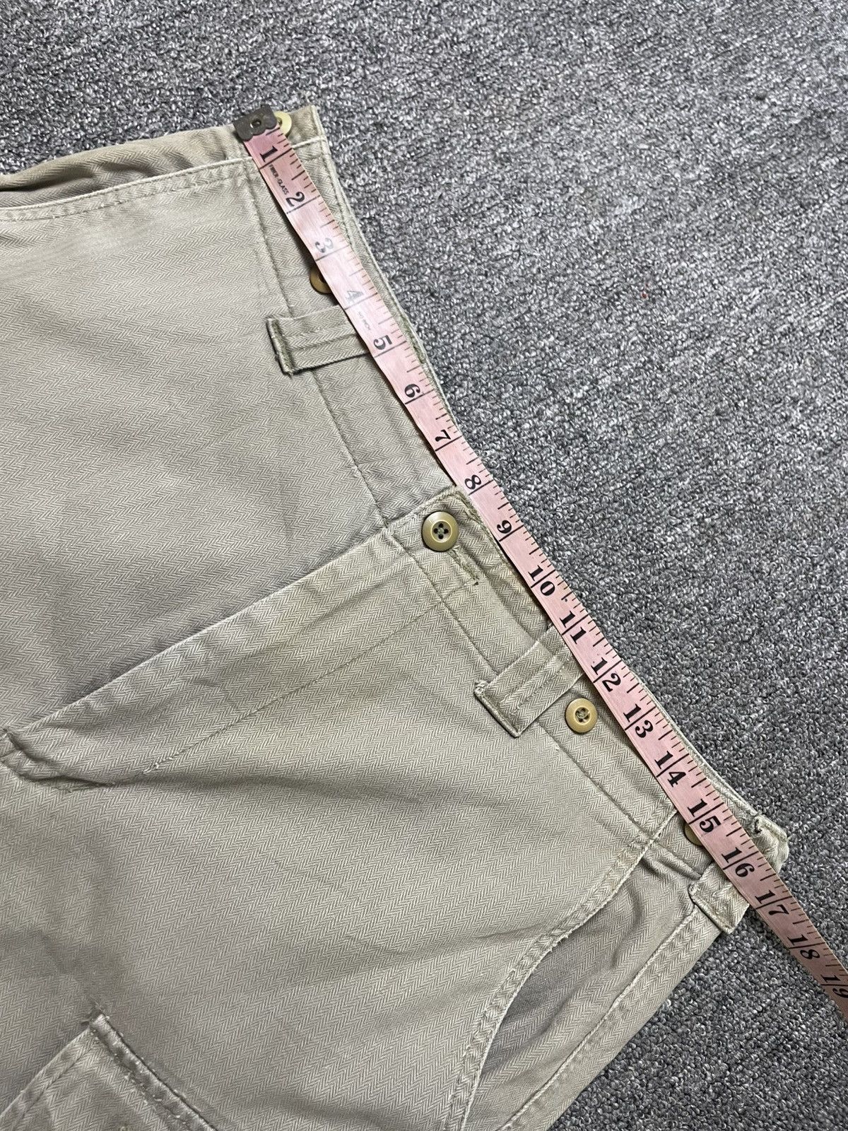 Japanese Brand Japanese Brand Army Cargo Shorts (180) Size US 33 - 5 Thumbnail