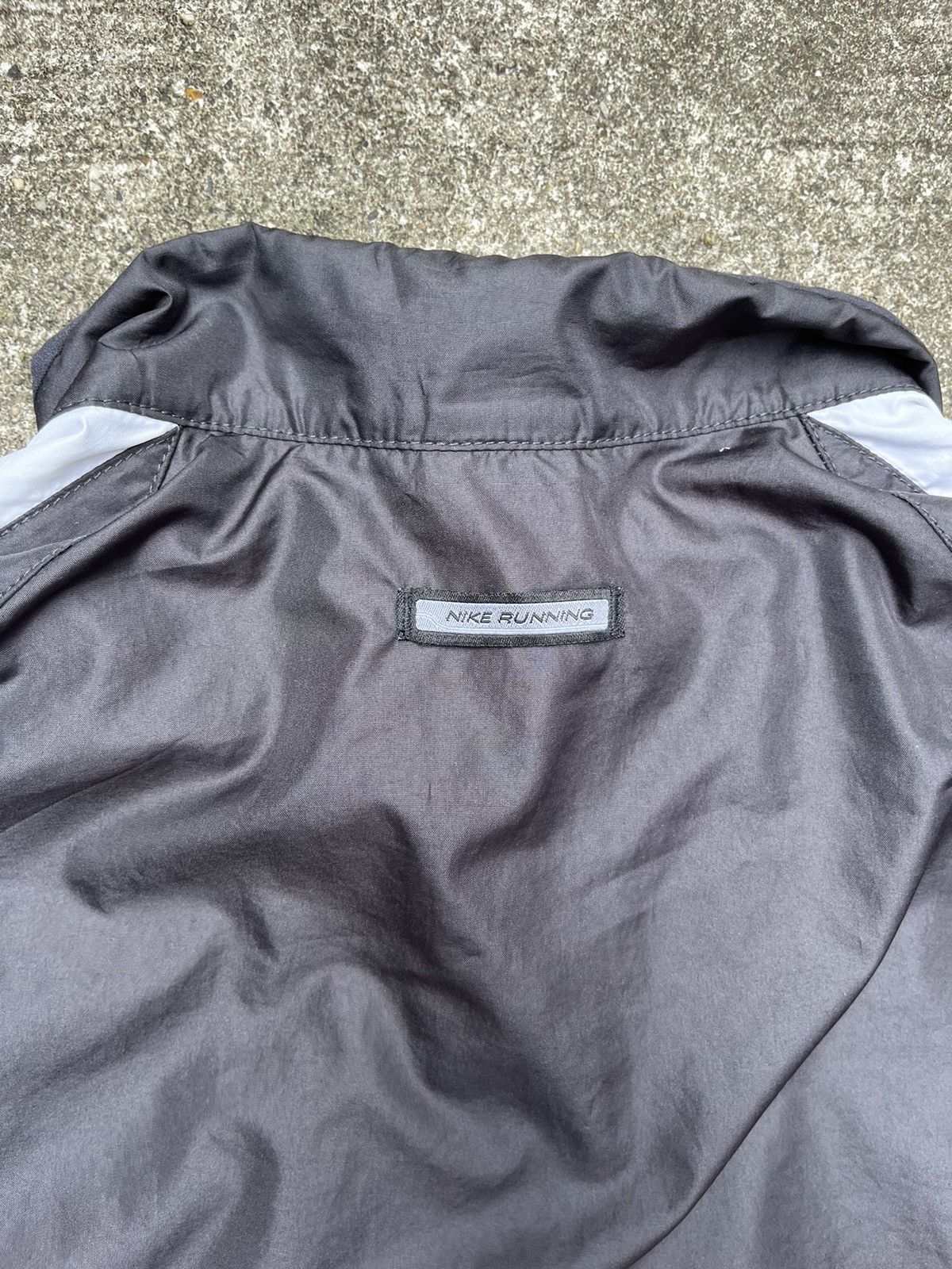 Nike × Vintage Y2K Nike Running Windbreaker Size US S / EU 44-46 / 1 - 9 Thumbnail