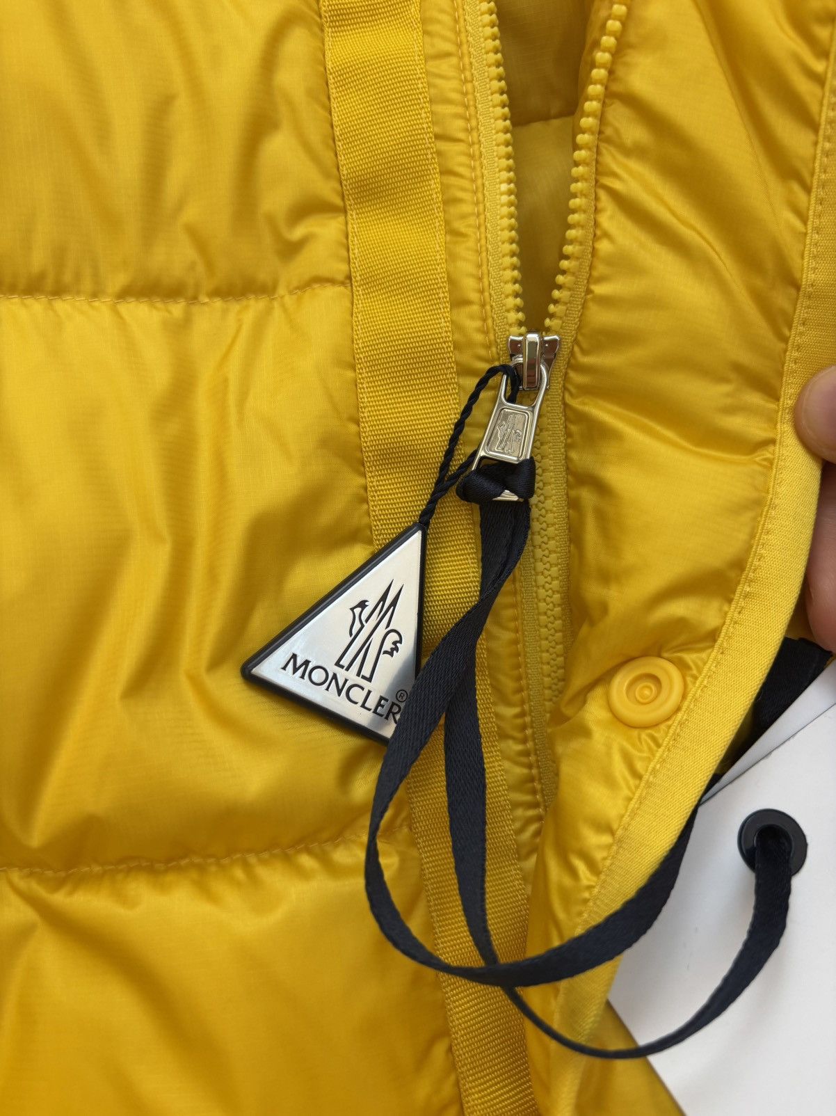 Moncler Doudoune sans manches Size US XL / EU 56 / 4 - 5 Thumbnail