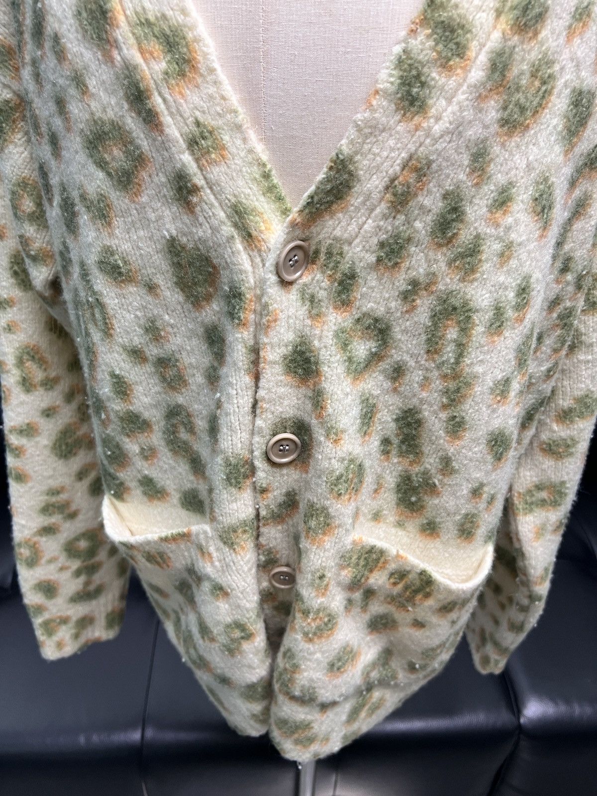 Dries Van Noten Dries Van Noten FW22 Lookbook Leopard Print Merino Wool Card Size US L / EU 52-54 / 3 - 6 Thumbnail