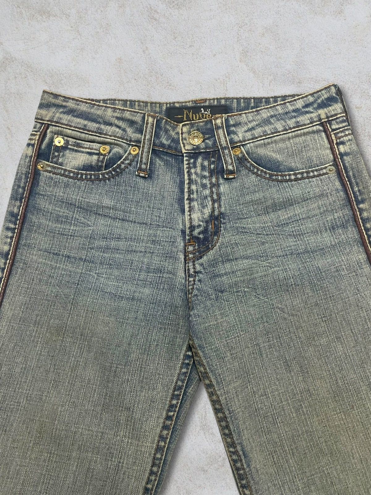 Nude Bad Girl Nuve Fade Wash Wax And Leather Style Flare Jeans Size 26" / US 2 / IT 38 - 7 Thumbnail