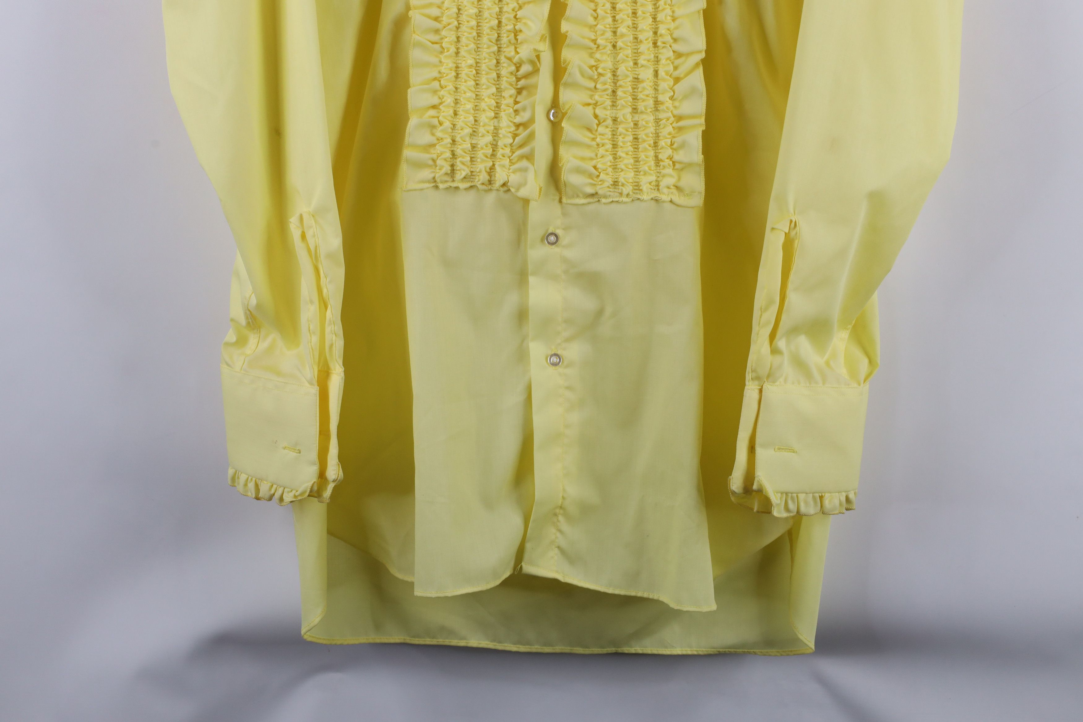 Vintage Vintage 60s Rockabilly Ruffled Wedding Prom Button Shirt Size US M / EU 48-50 / 2 - 3 Thumbnail