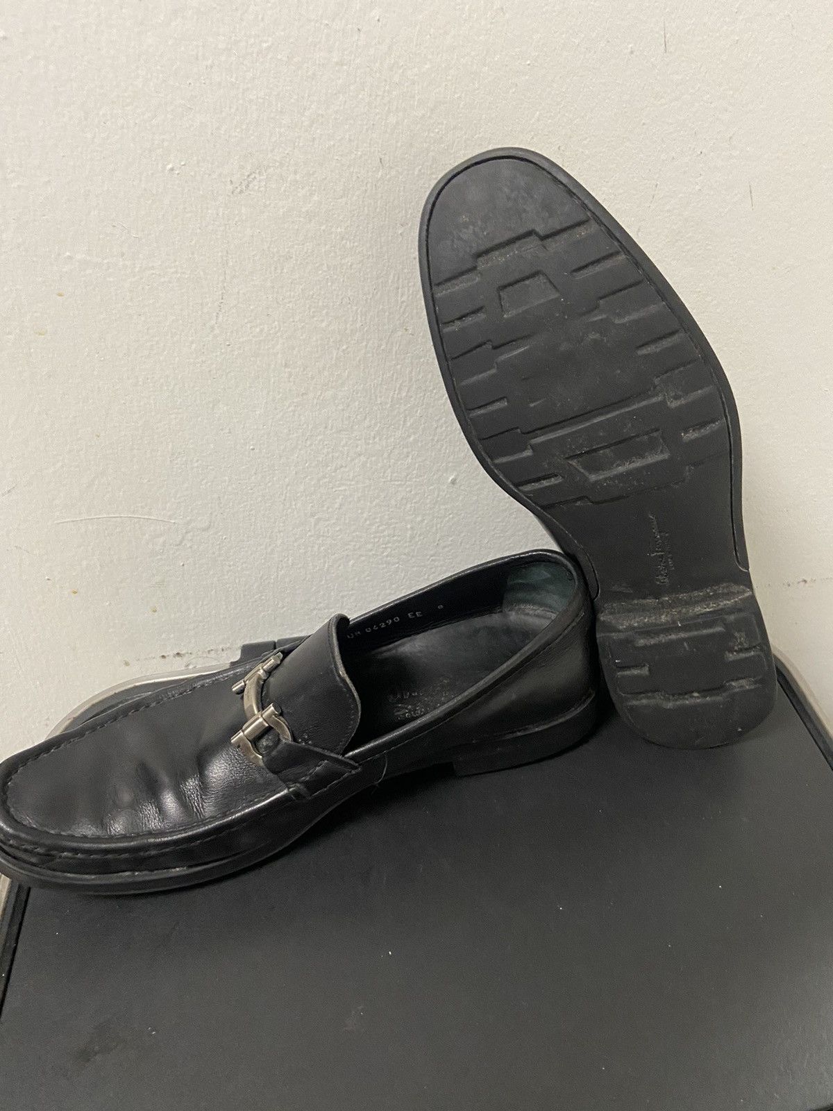 Salvatore Ferragamo SALVATORE FERRAGAMO Horse Shoe Men's Size 8 D Black Loafers Size US 8 / EU 41 - 9 Thumbnail