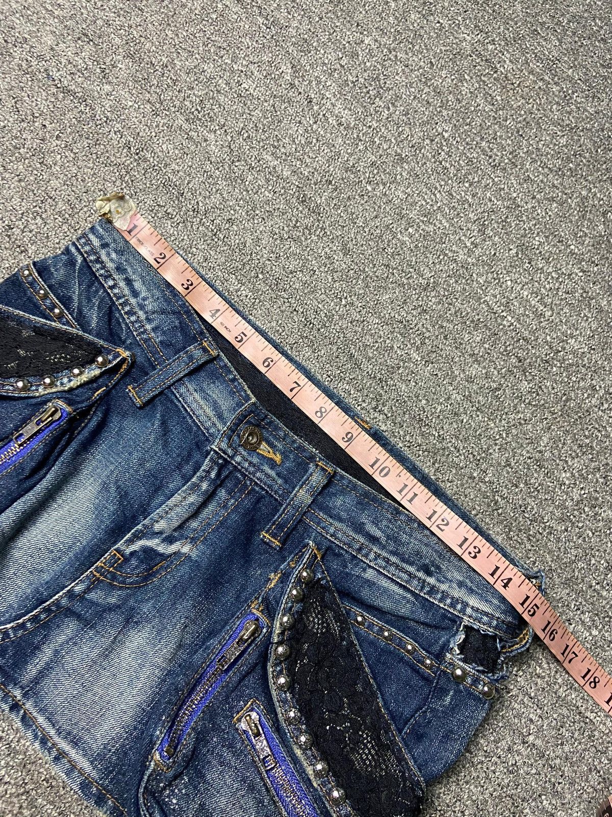 Japanese Brand Maison Gilfy Denim Mini Skirt with Lace & Zipper (158) Size 30" / US 8 / IT 44 - 13 Thumbnail