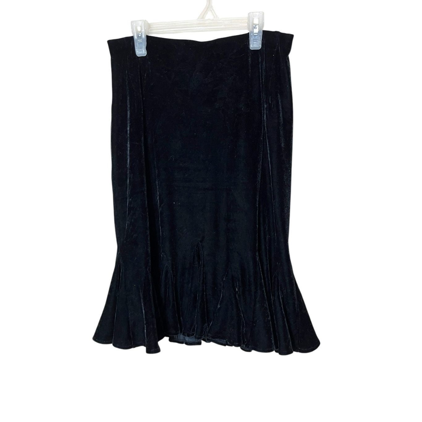 Other Vintage Black Velvet Y2K Flared Hem Midi Skirt Size 10 Size 32" / US 10 / IT 46 - 1 Thumbnail