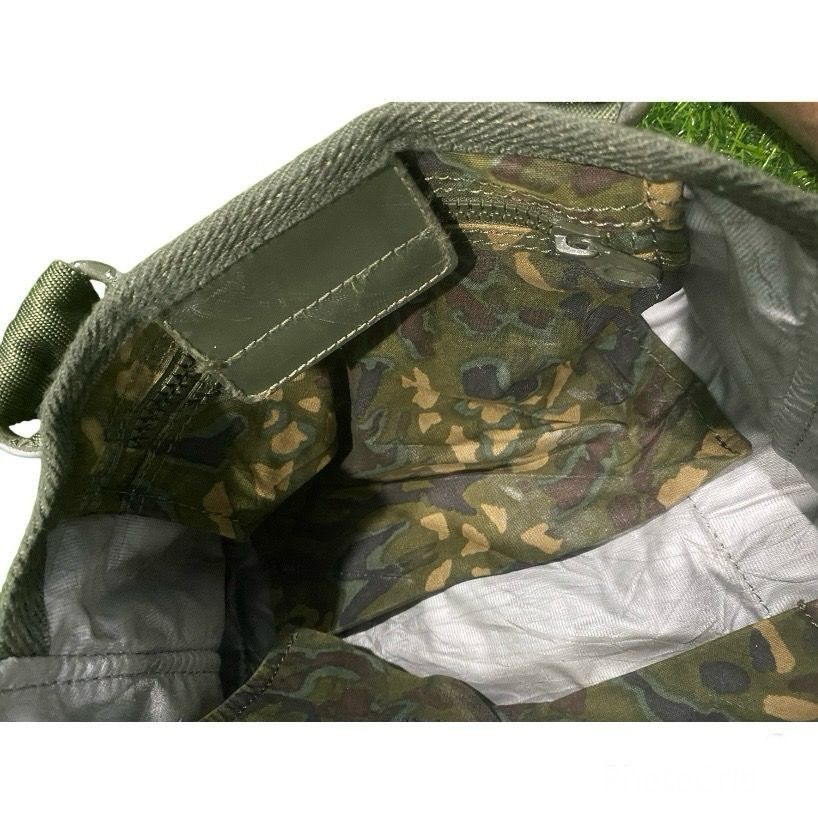 Marc Jacobs Authentic Marc Jacobs Camo Handle Bag Size ONE SIZE - 11 Thumbnail