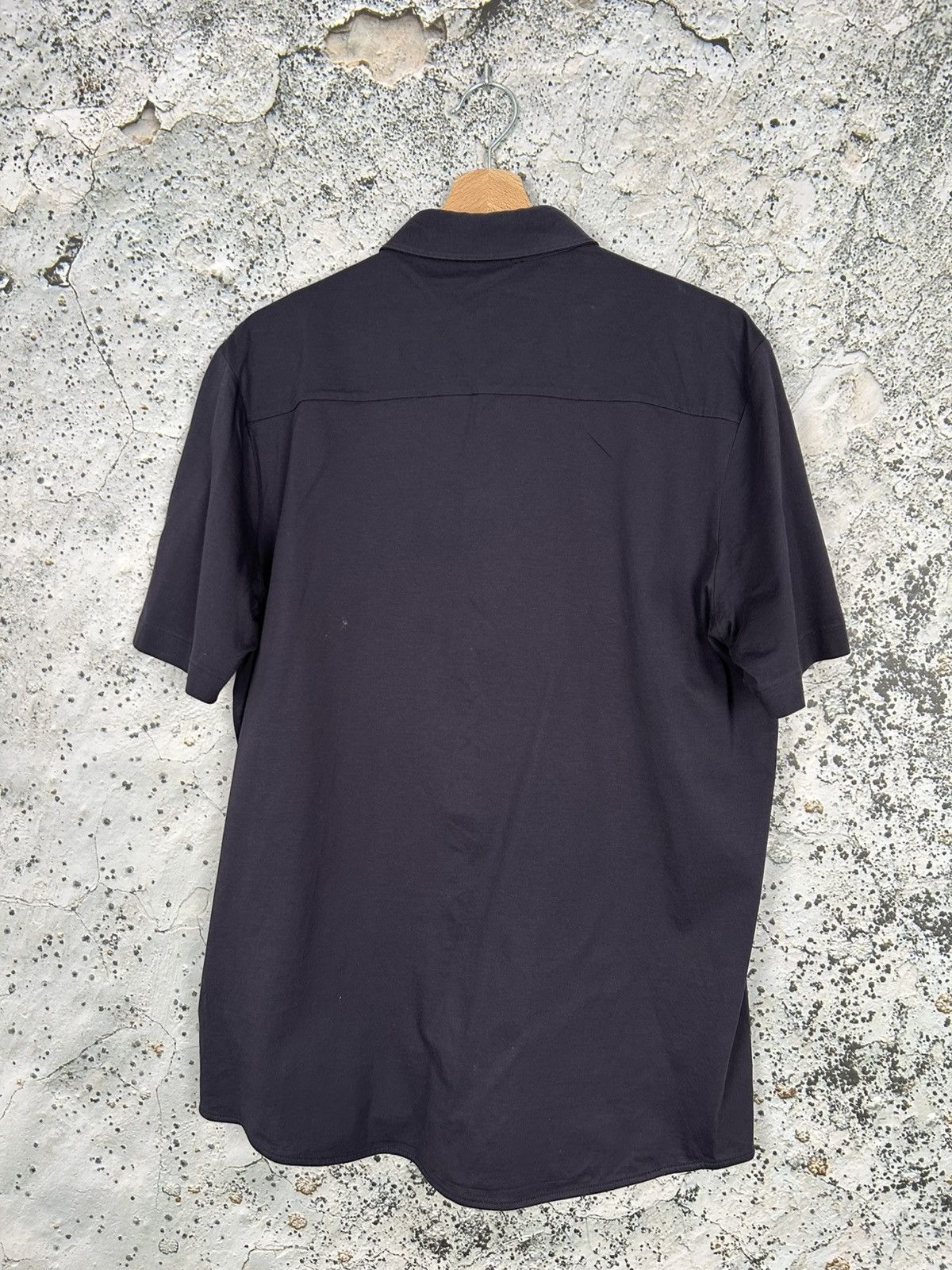 Cos COS Minimalist Scandinavian Basic Short Navy Avant Garde Size US L / EU 52-54 / 3 - 4 Thumbnail