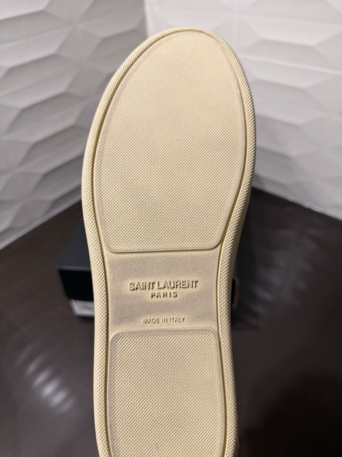 Saint Laurent Paris 🔥 Saint Laurent Paris SL39 Mid Top - Size 42 US 9 Size US 9 / EU 42 - 13 Thumbnail