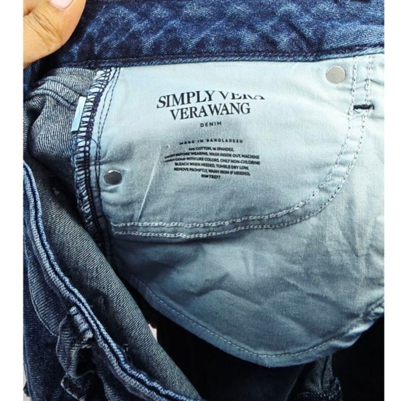 Vera Wang Simply Vera Vera Wang Blue Denim Jean Shorts Cuffed 8Short Size 30" / US 8 / IT 44 - 5 Thumbnail