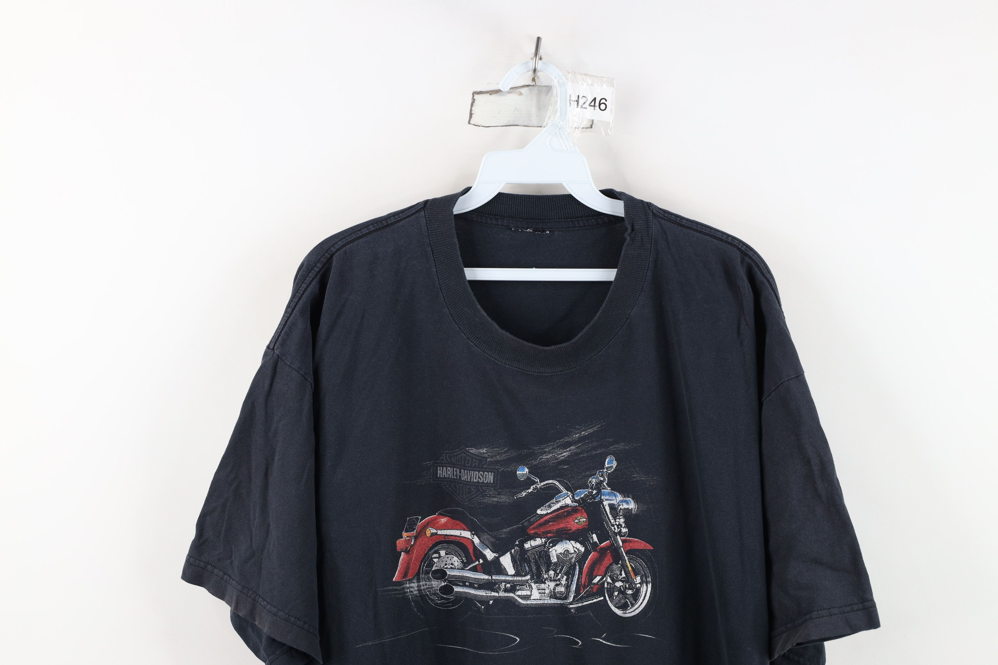 Harley Davidson Vintage Y2K 2004 Harley Davidson Tribal Fire Flames T-Shirt Size US XL / EU 56 / 4 - 2 Thumbnail