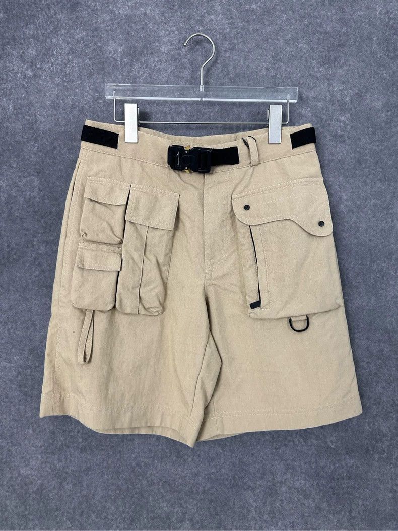 Dior Dior Belted Cargo Shorts Khaki 44 - dmc Size US 31 - 1 Thumbnail