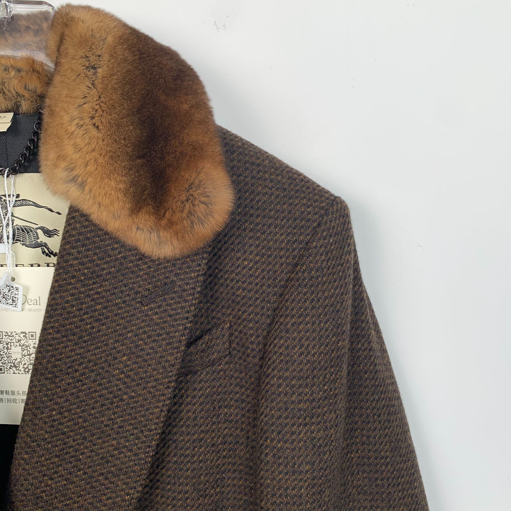 Mens Brown Wool Double-Breasted Overcoat With Fur Collar