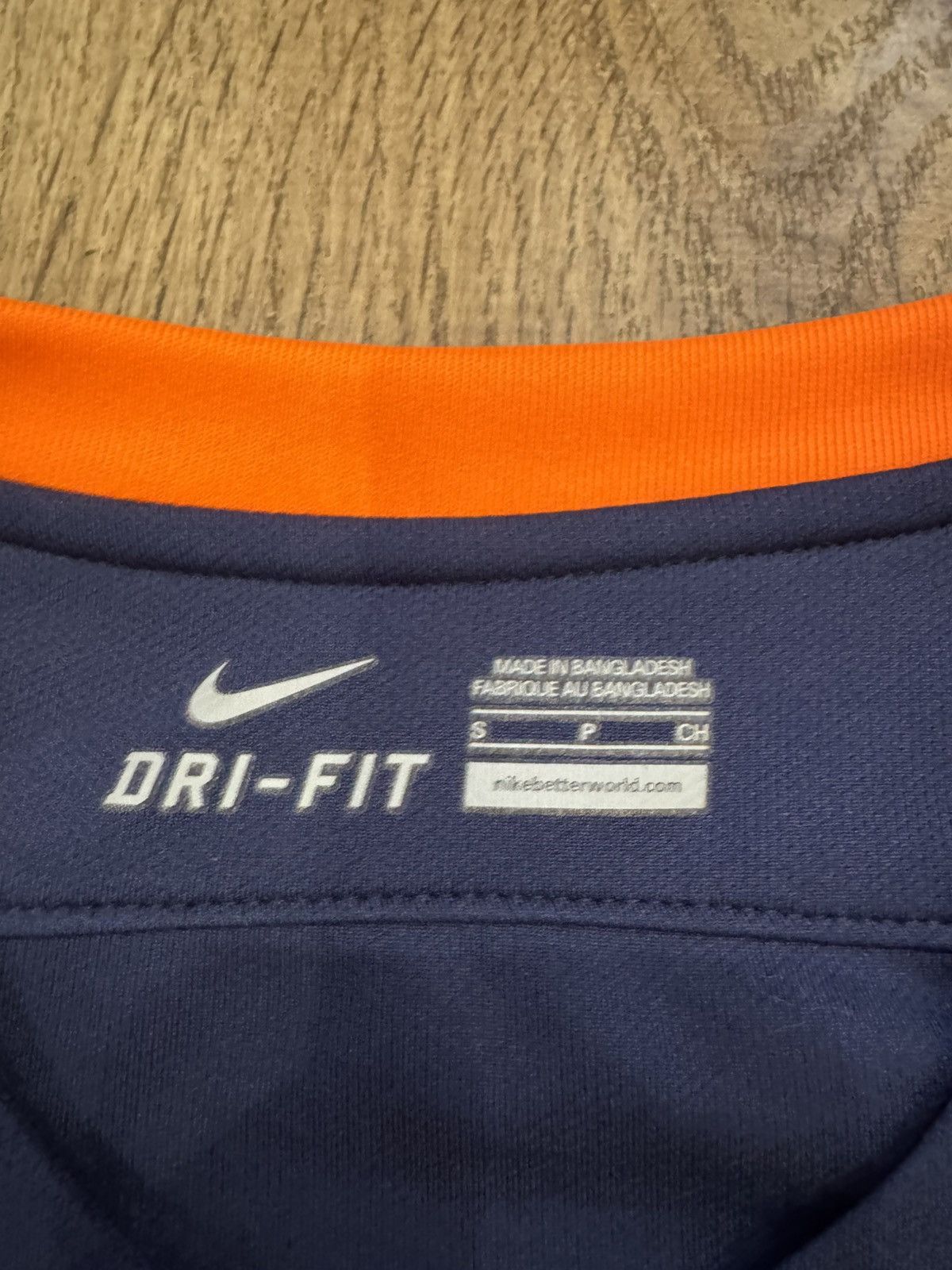 Nike WERDER BREMEN 2015/2016 AWAY FOOTBALL SOCCER SHIRT SZ S NIKE Size US S / EU 44-46 / 1 - 9 Thumbnail