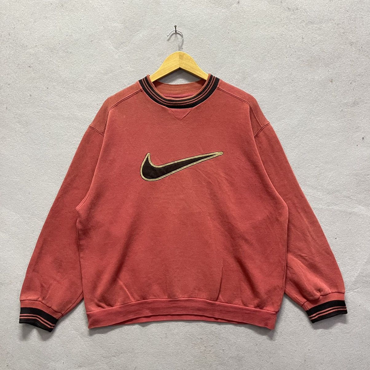 Nike Vintage Nike Big Swoosh Sweatshirt Made in Singapore Size US L / EU 52-54 / 3 - 1 Thumbnail